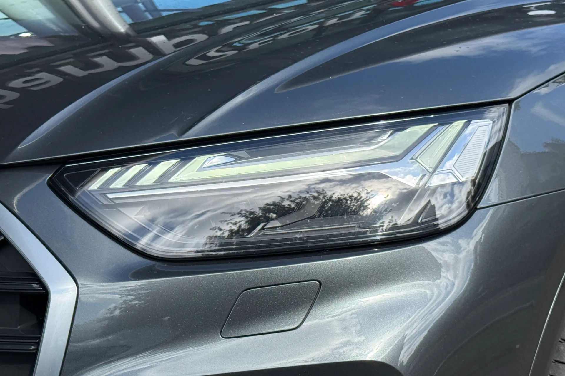 Audi Q5 thumbnail image number 46