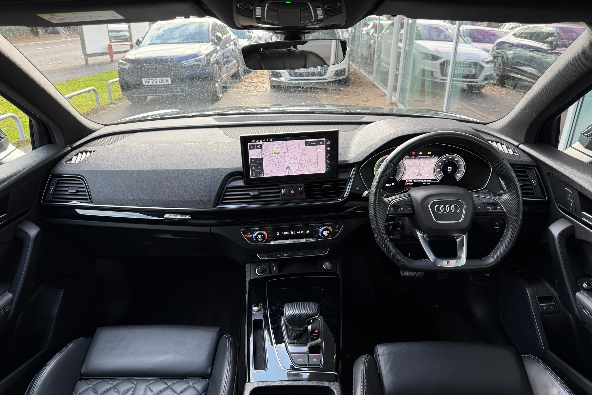 Audi Q5 thumbnail image number 3