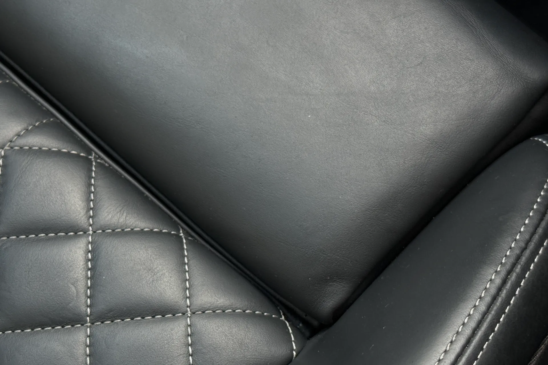 Audi Q5 thumbnail image number 33