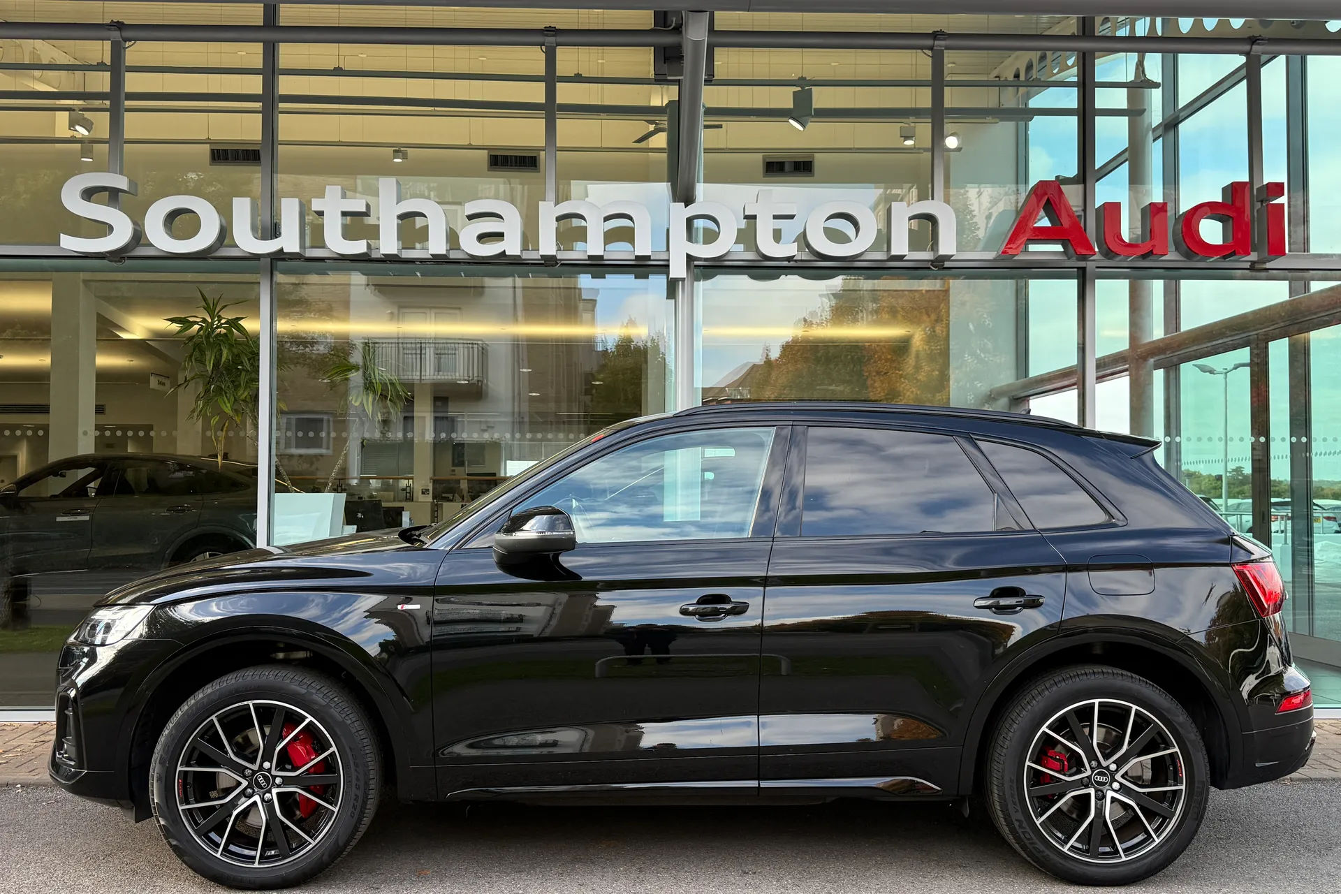 Audi Q5 thumbnail image number 56