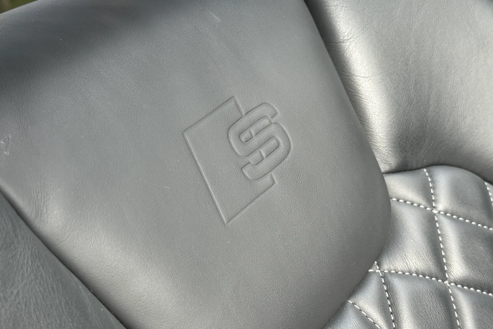 Audi Q5 thumbnail image number 35