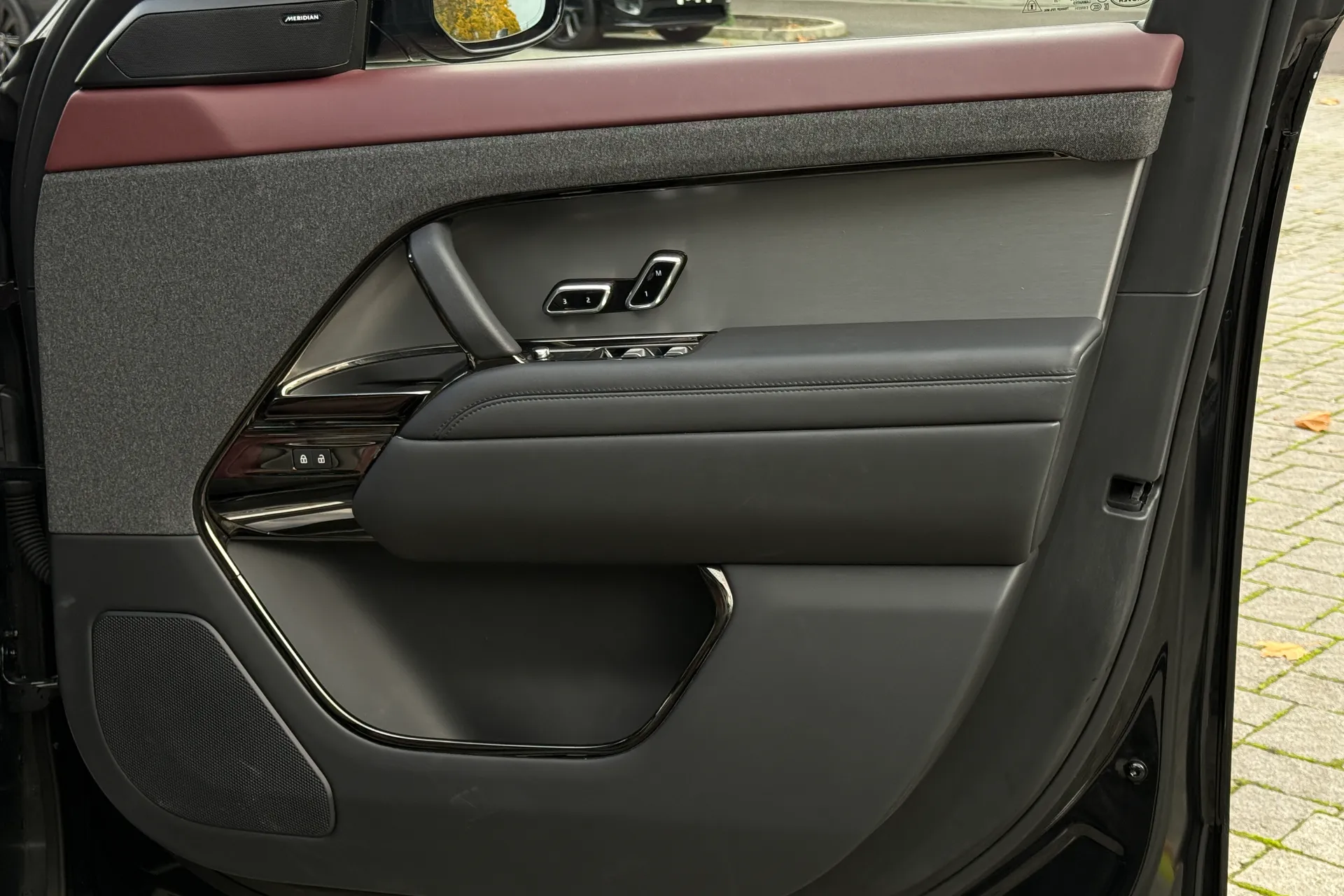 LAND ROVER RANGE ROVER SPORT thumbnail image number 59