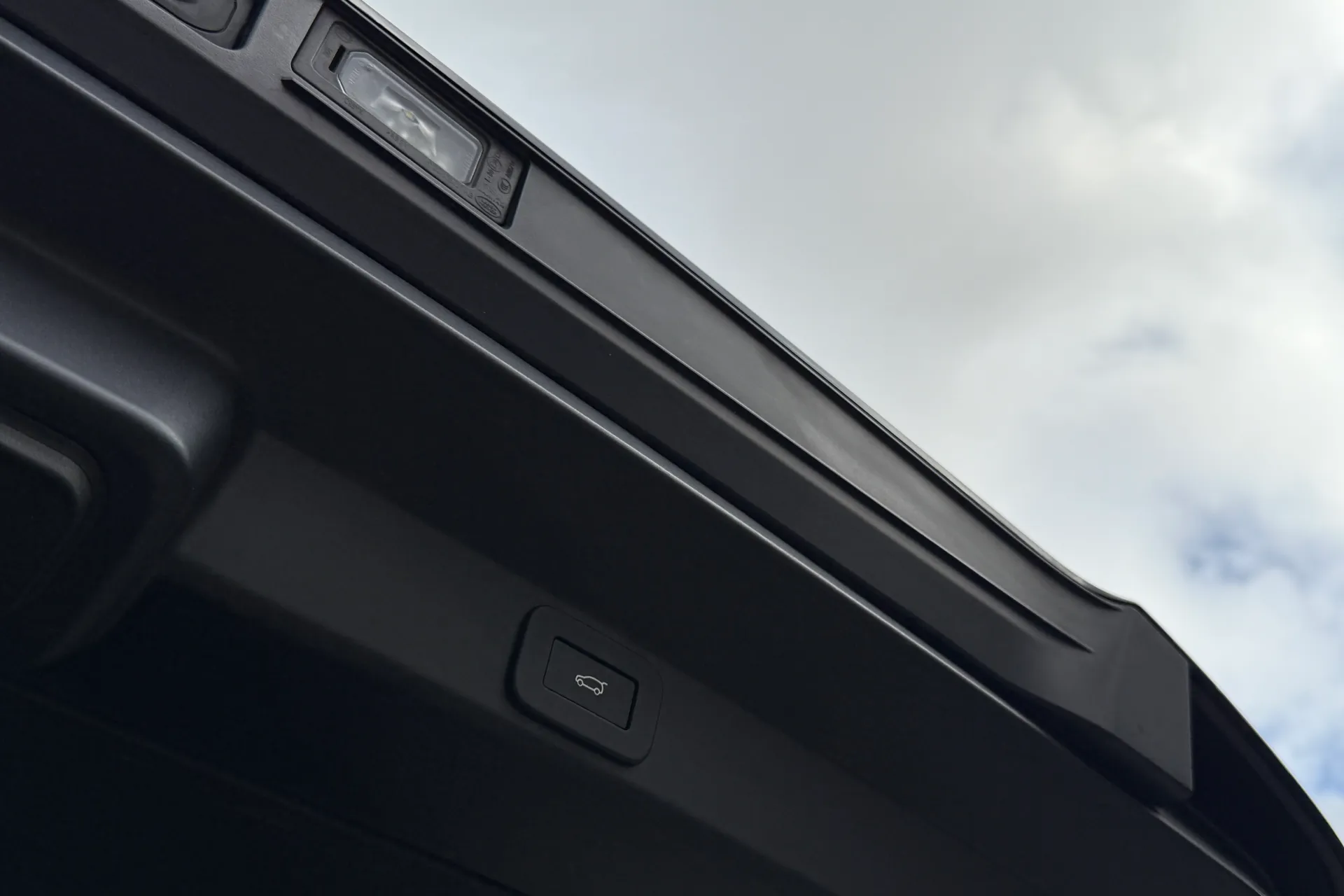 LAND ROVER RANGE ROVER SPORT thumbnail image number 29