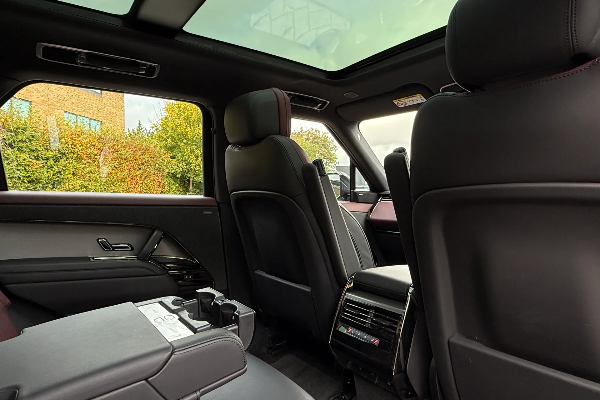 LAND ROVER RANGE ROVER SPORT thumbnail image number 35