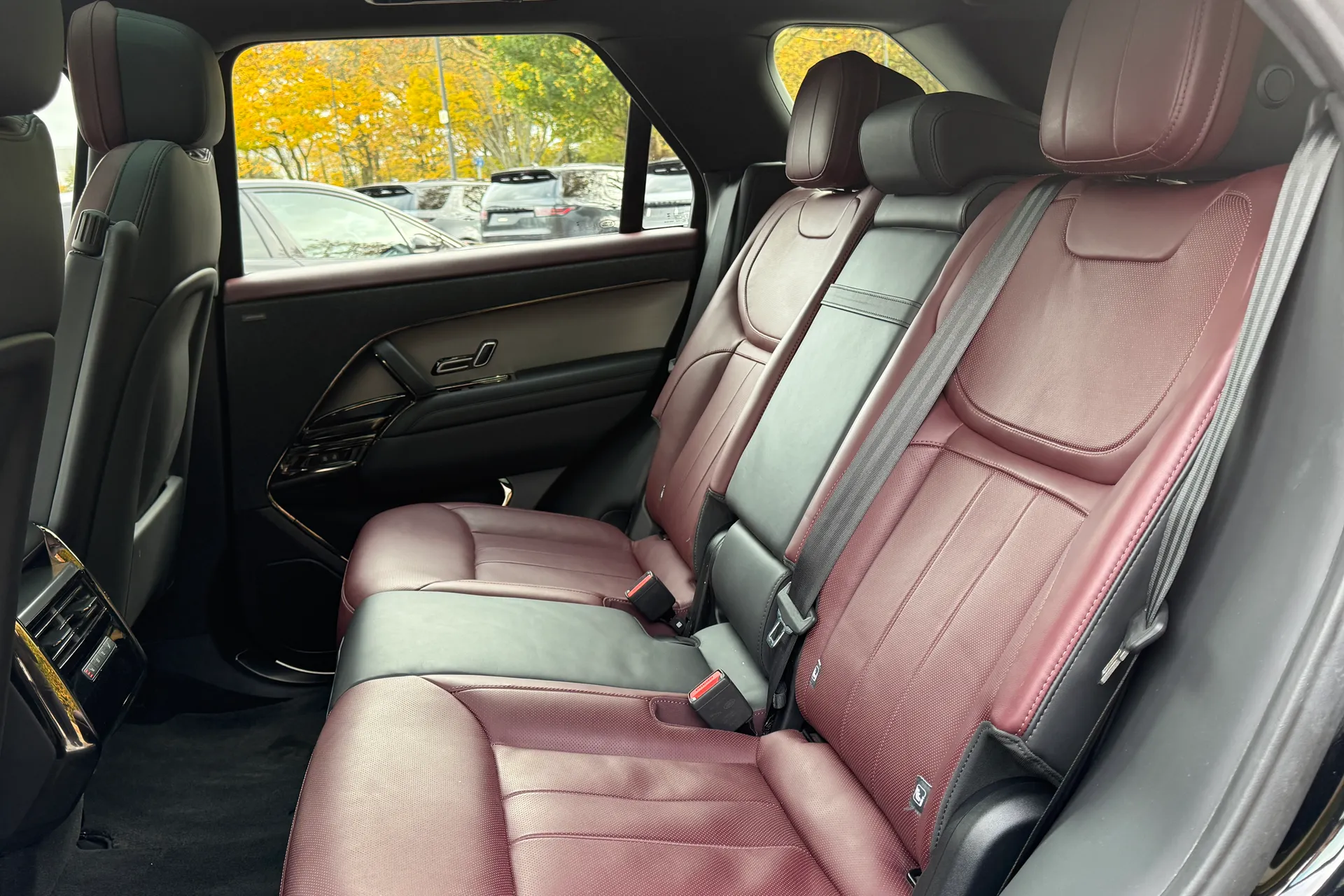 LAND ROVER RANGE ROVER SPORT thumbnail image number 45