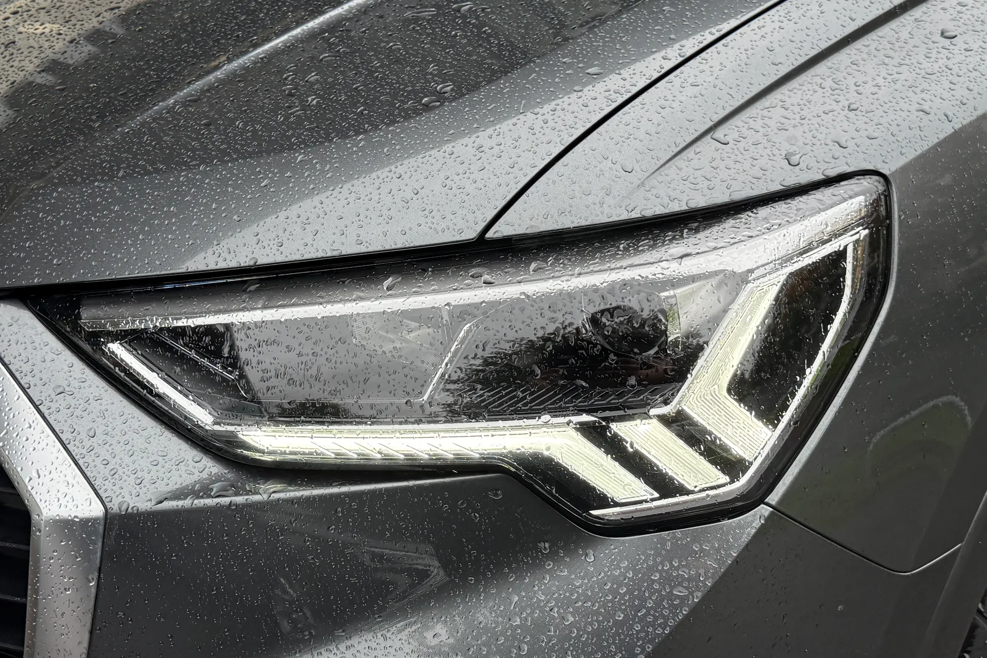 Audi Q3 thumbnail image number 54