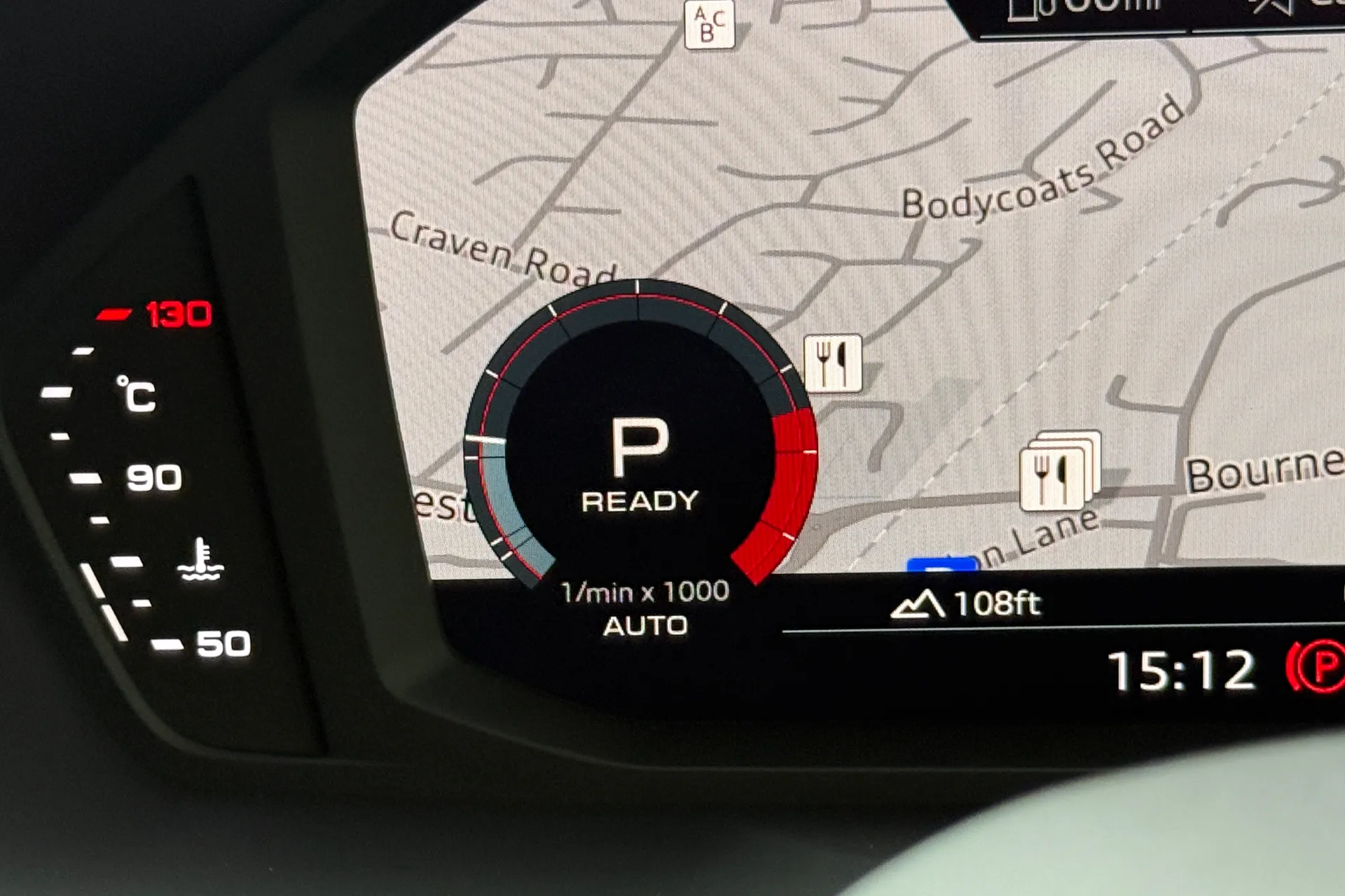 Audi Q3 thumbnail image number 17