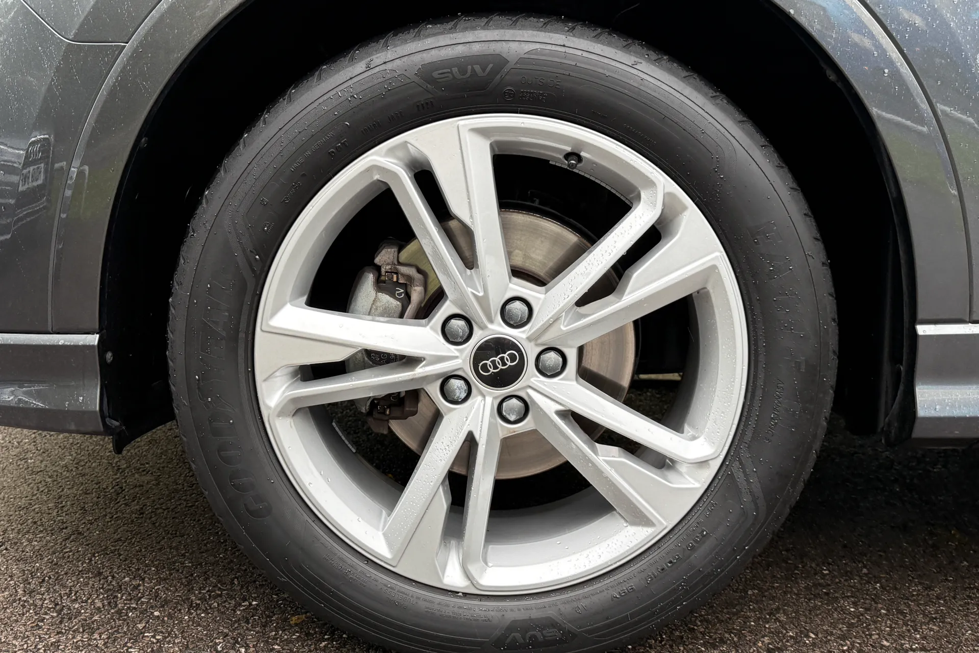 Audi Q3 thumbnail image number 5