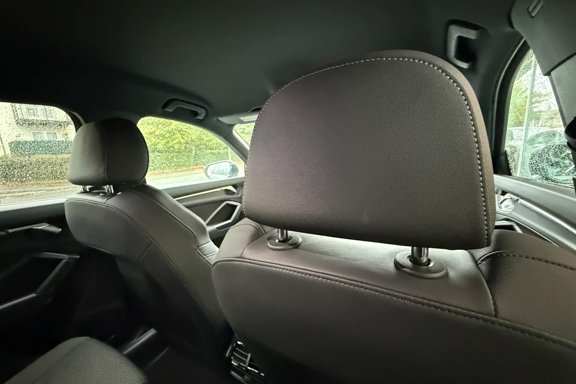 Audi Q3 thumbnail image number 38