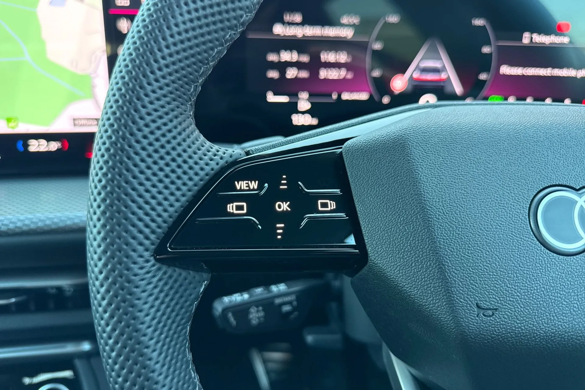 Audi Q5 thumbnail image number 44