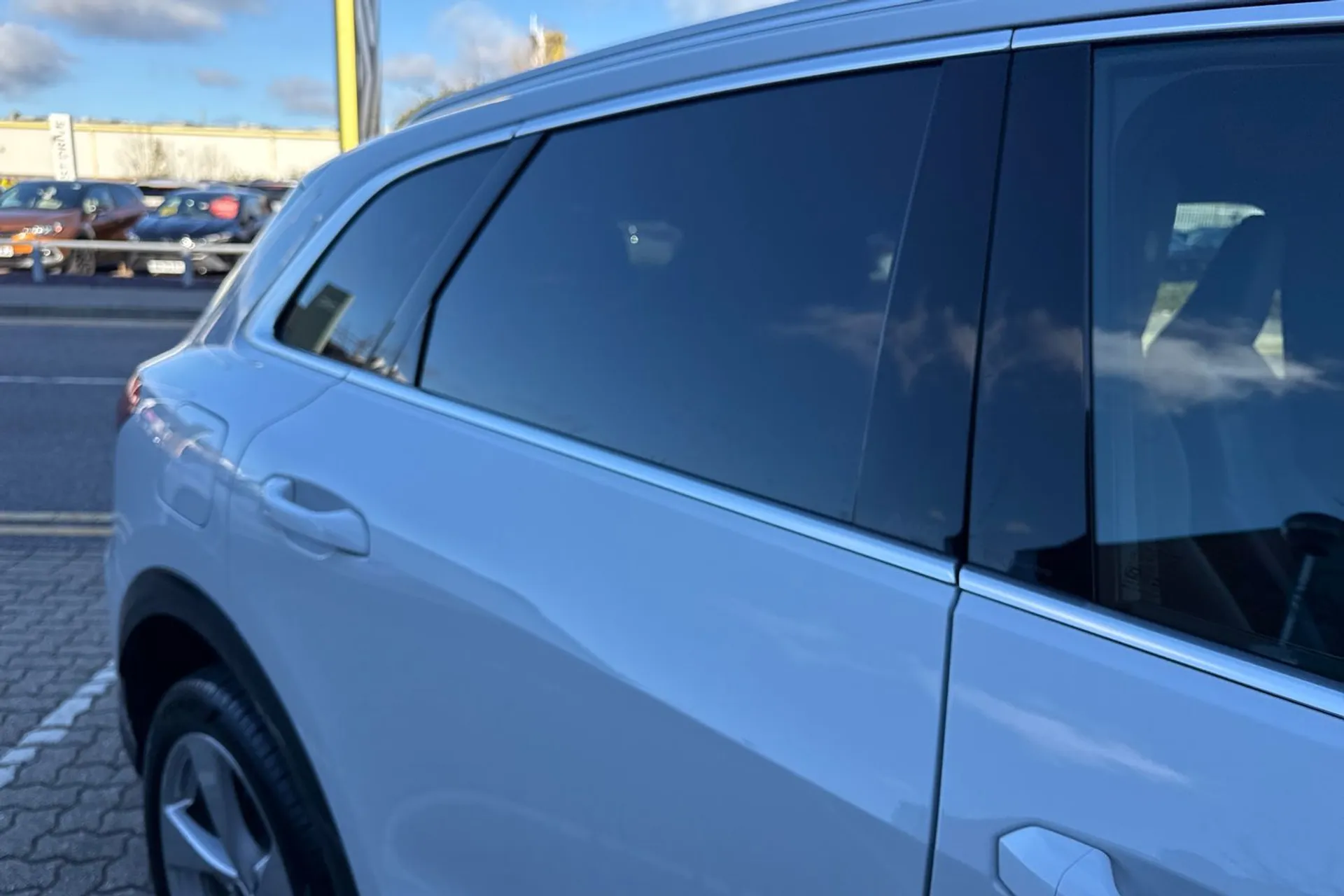 Audi Q5 thumbnail image number 14