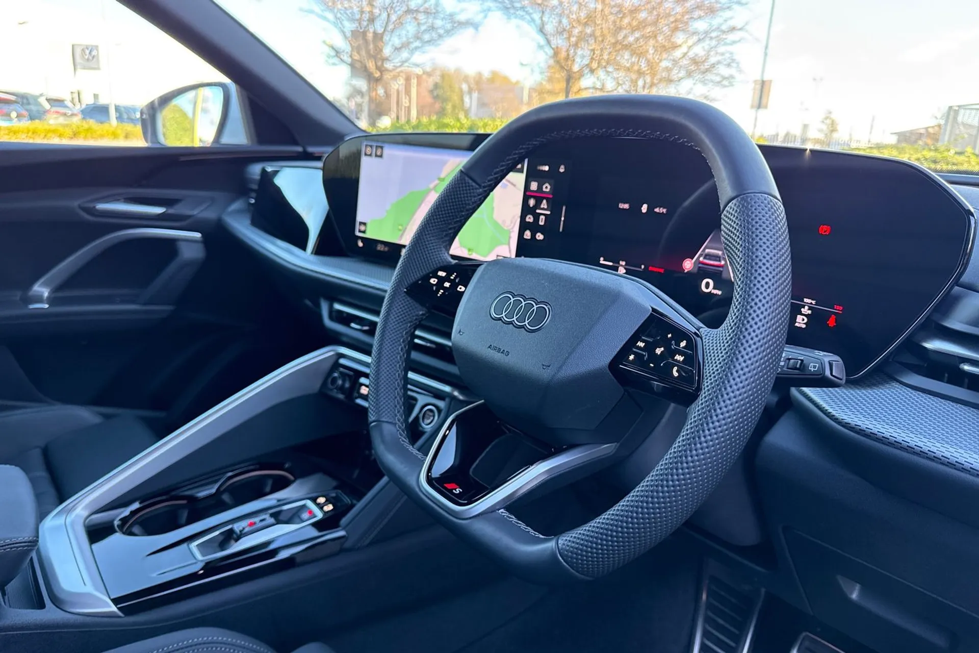 Audi Q5 thumbnail image number 31