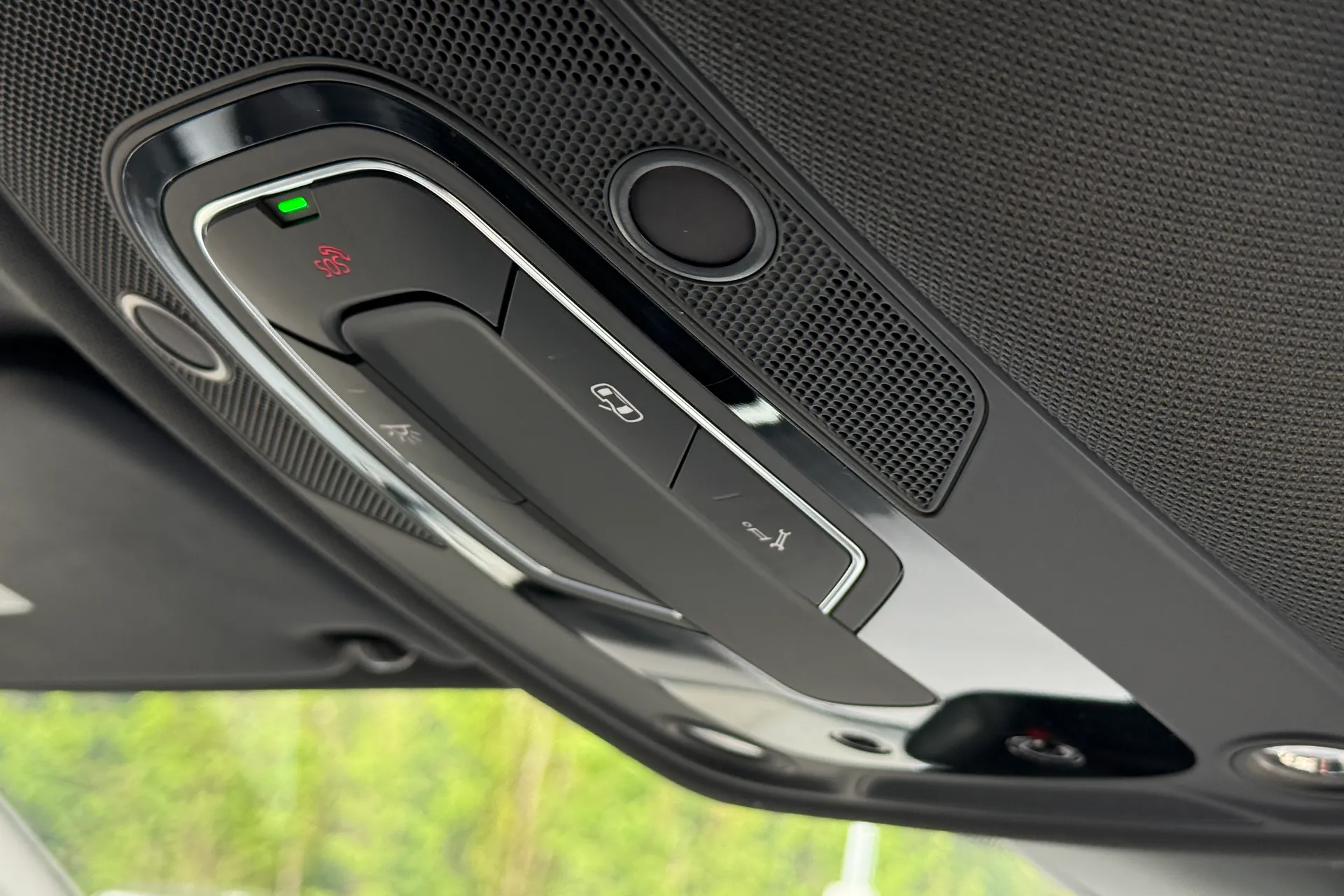 Audi Q5 thumbnail image number 23