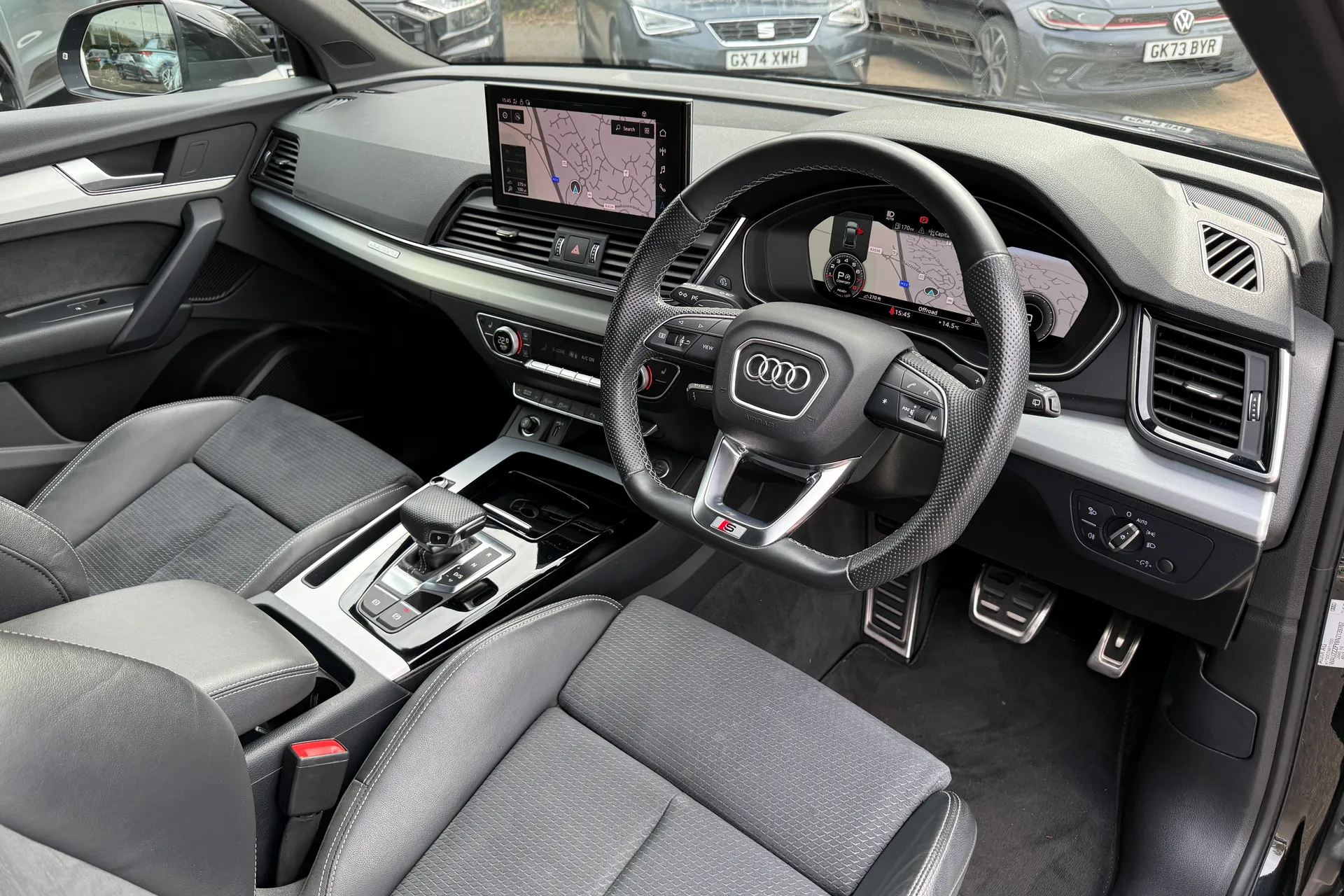 Audi Q5 thumbnail image number 32