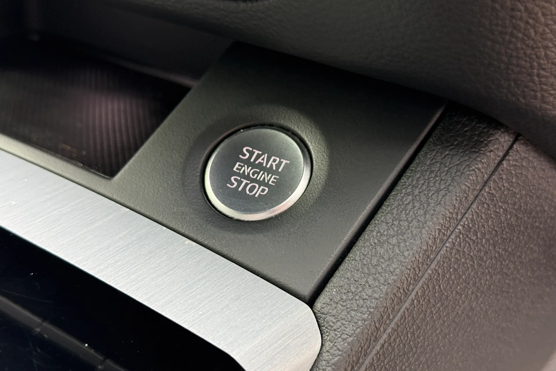 Audi Q5 thumbnail image number 31