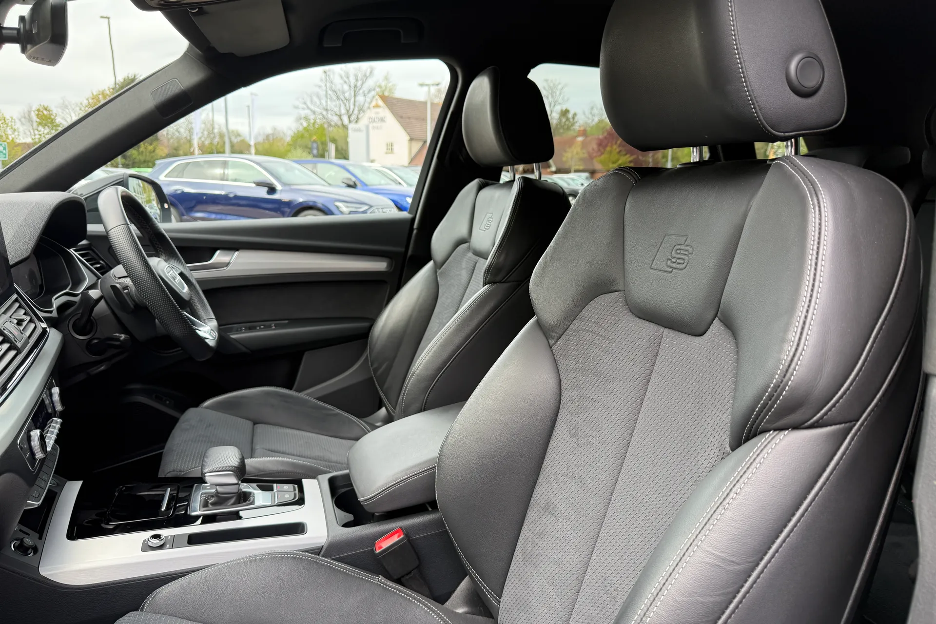 Audi Q5 thumbnail image number 59