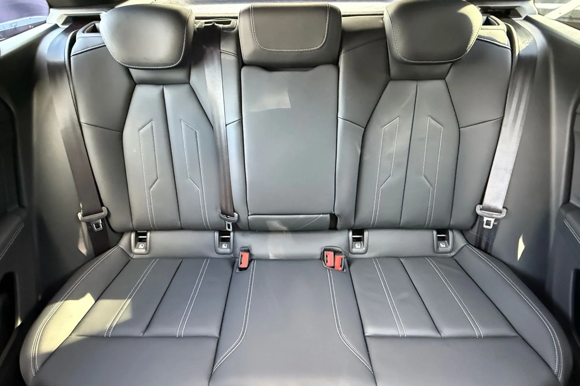 Audi Q4 thumbnail image number 31