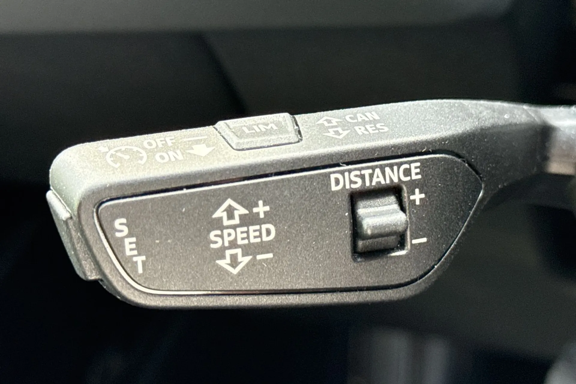 Audi Q4 thumbnail image number 60