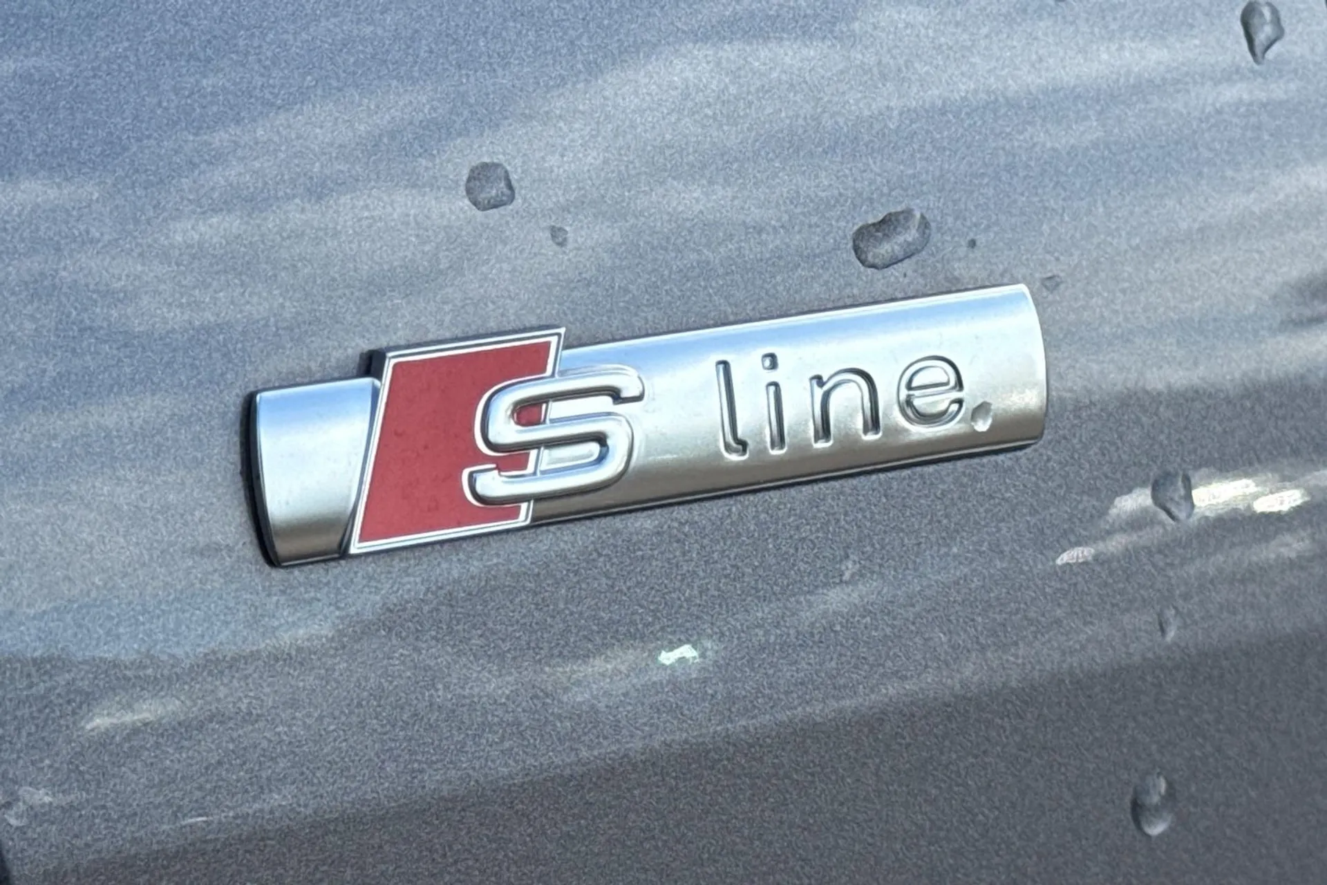 Audi Q4 thumbnail image number 57