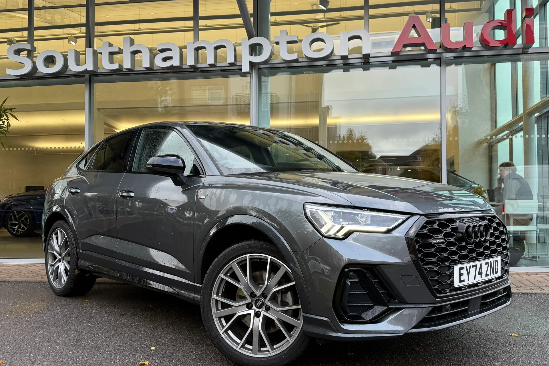 Audi Q3 focused image