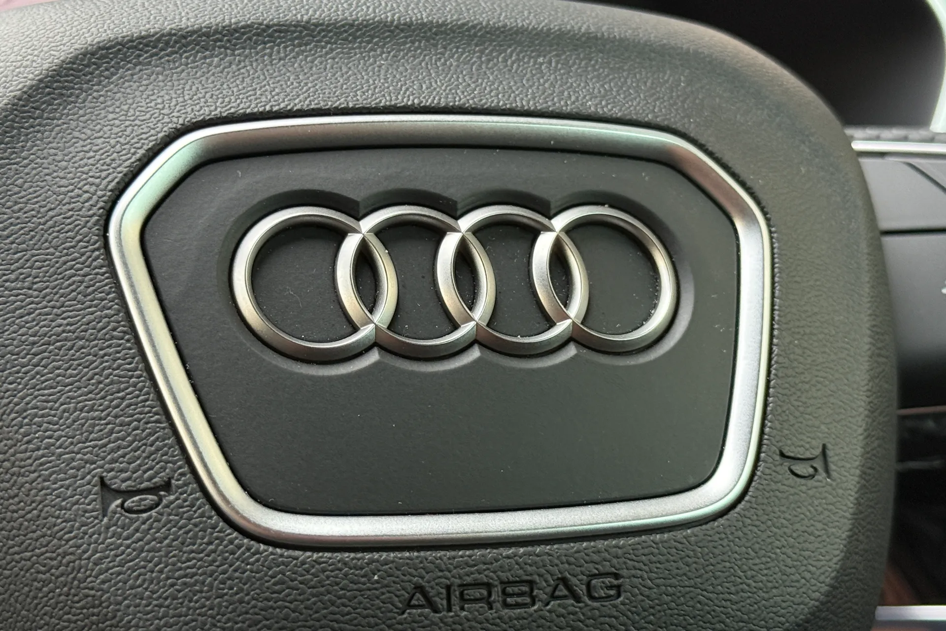 Audi Q3 thumbnail image number 67