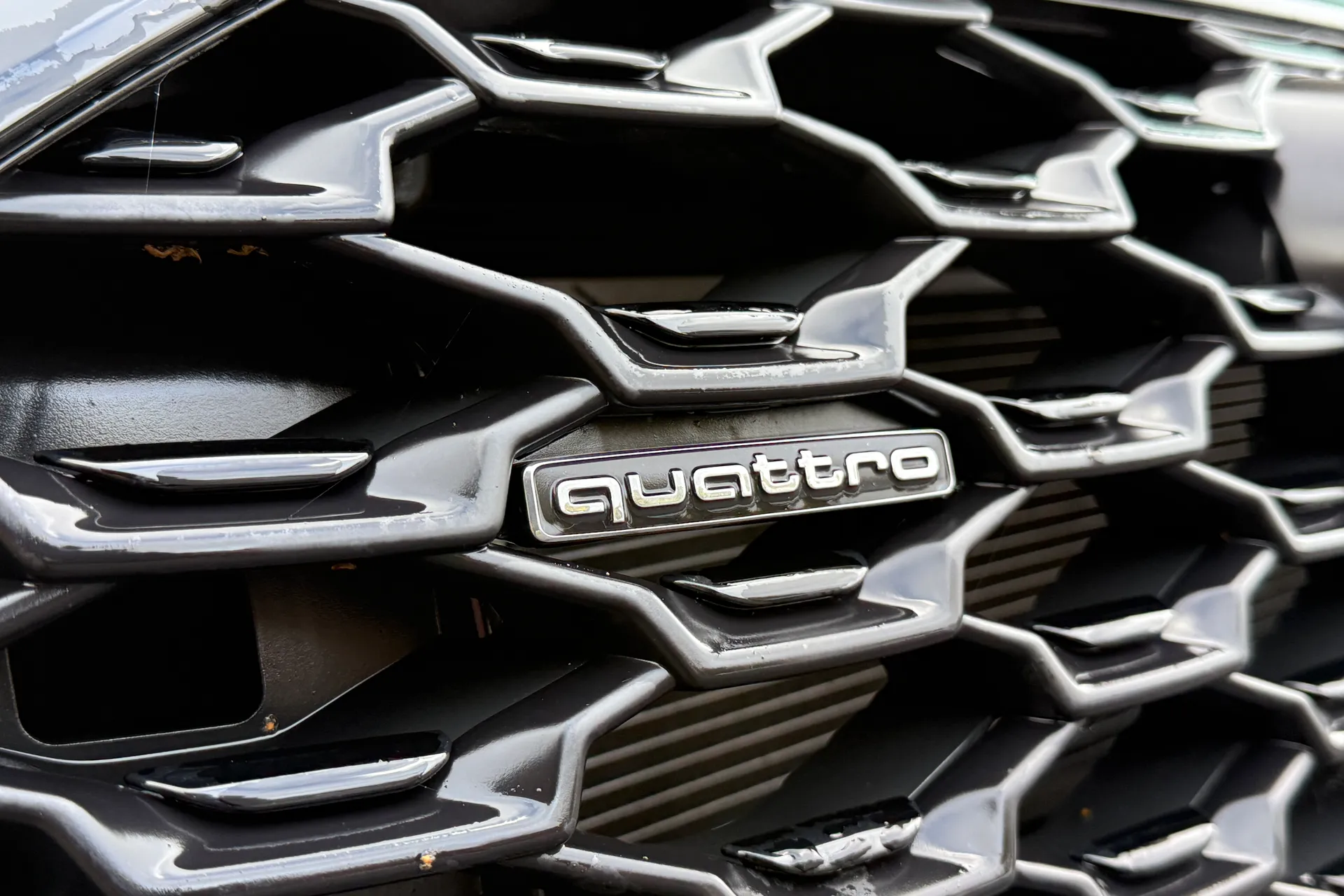 Audi Q3 thumbnail image number 40