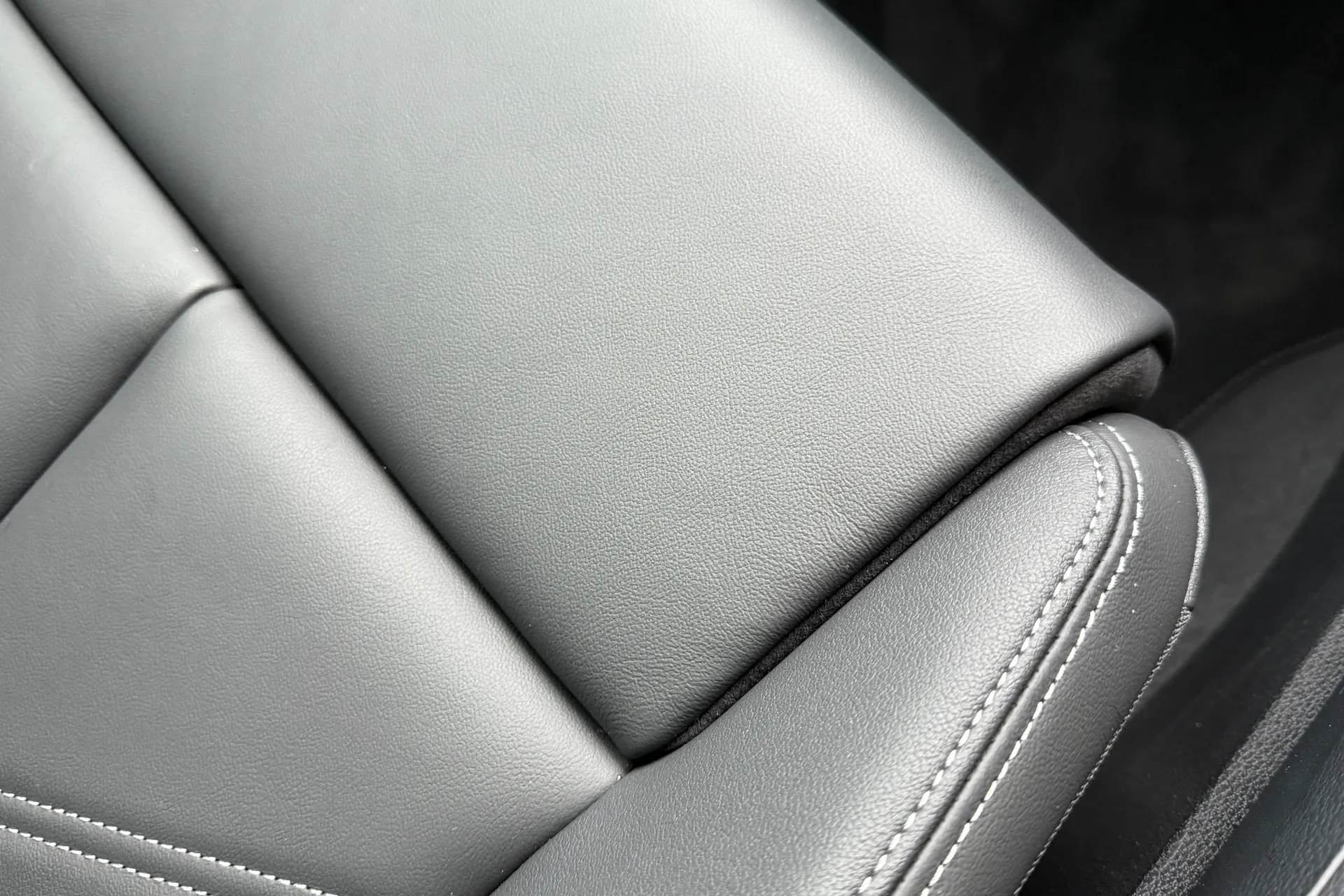 Audi Q3 thumbnail image number 58