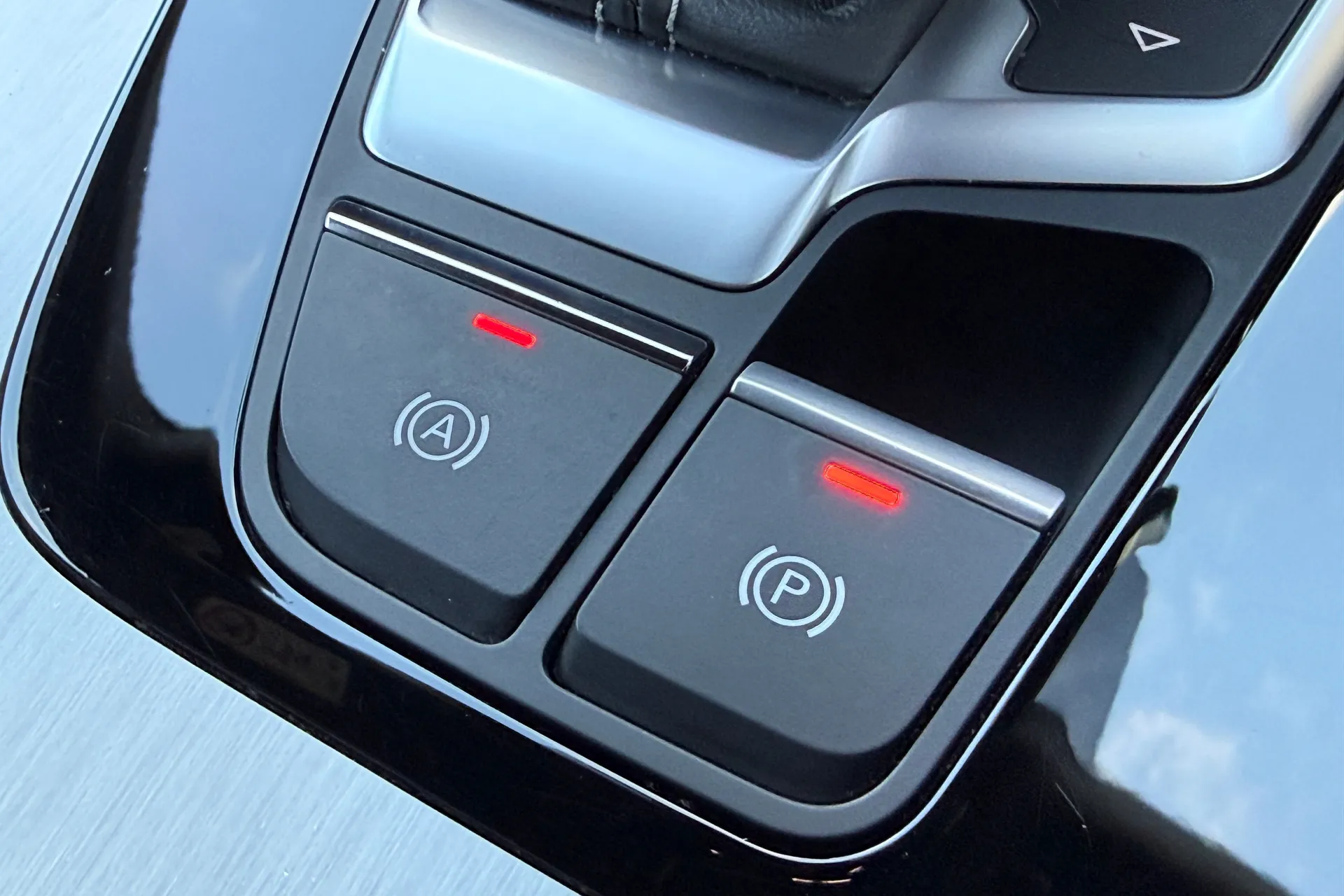 Audi Q5 thumbnail image number 36