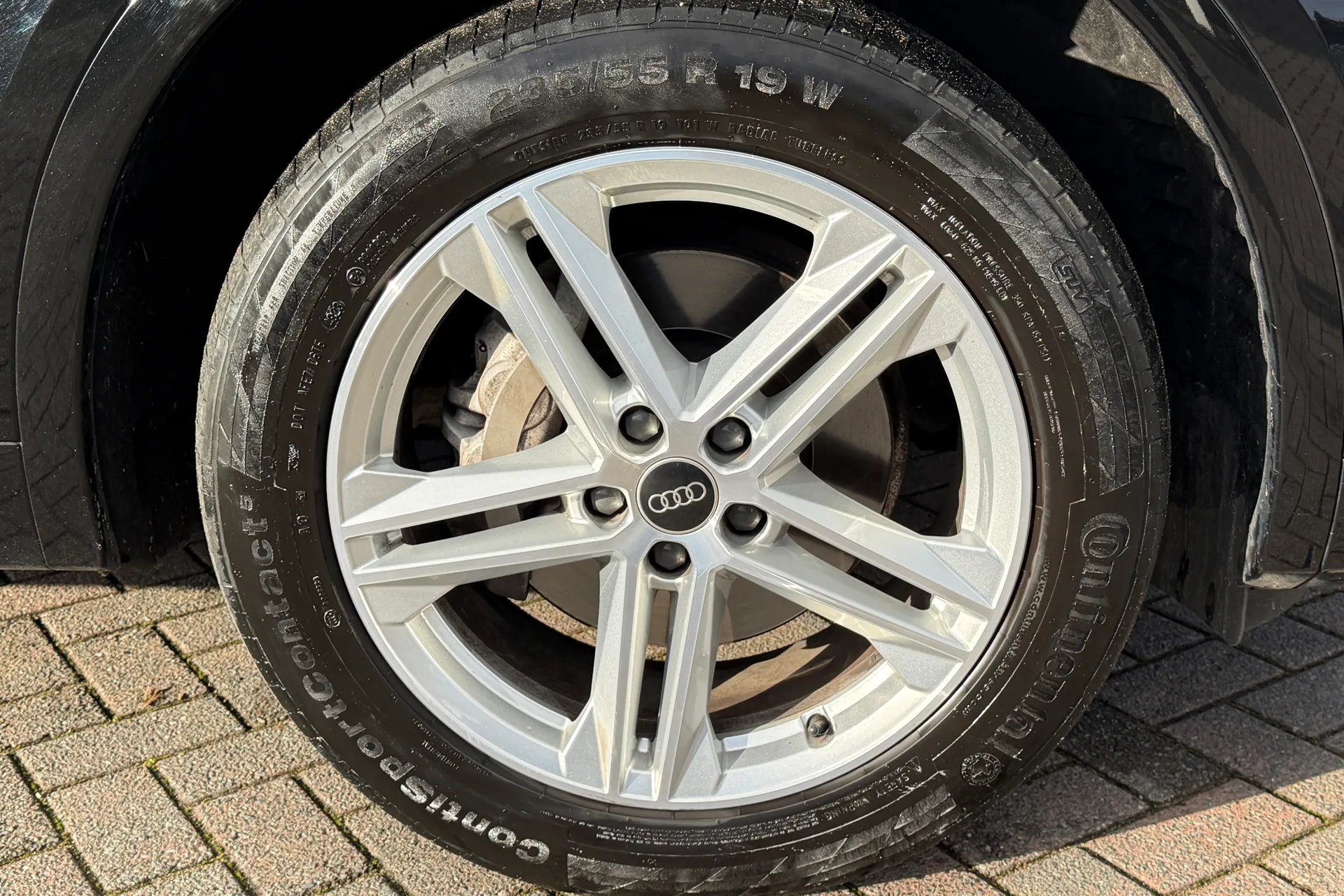 Audi Q5 thumbnail image number 44