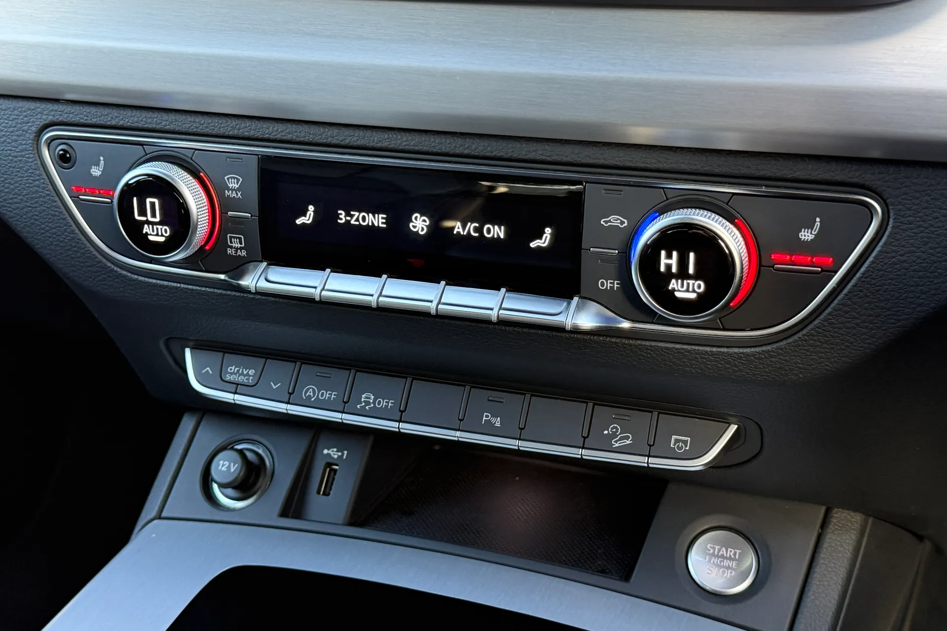 Audi Q5 thumbnail image number 13