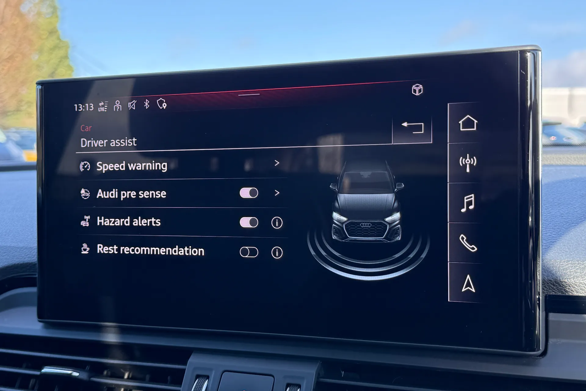 Audi Q5 thumbnail image number 9