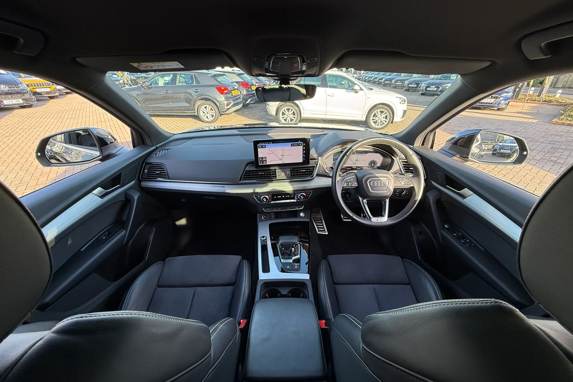 Audi Q5 thumbnail image number 3