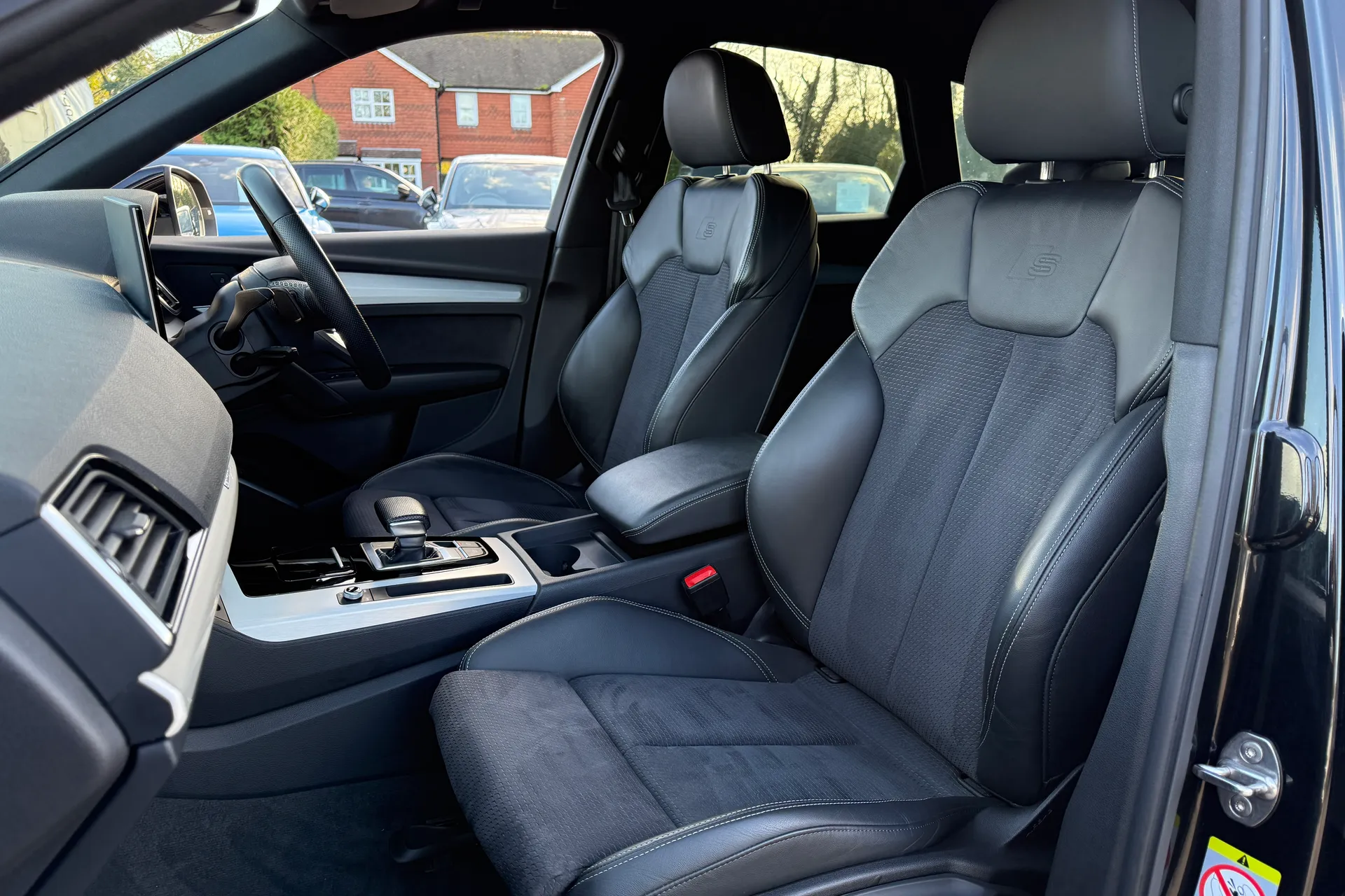 Audi Q5 thumbnail image number 26