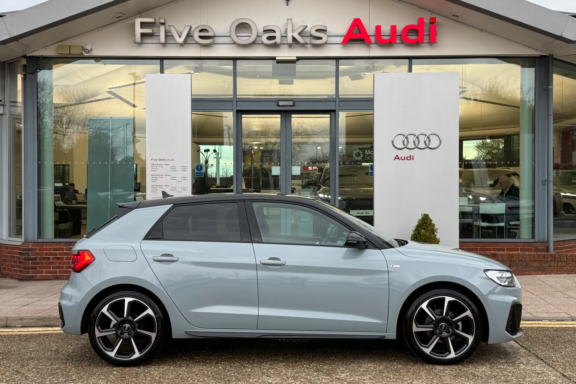 Audi A1 thumbnail image number 2