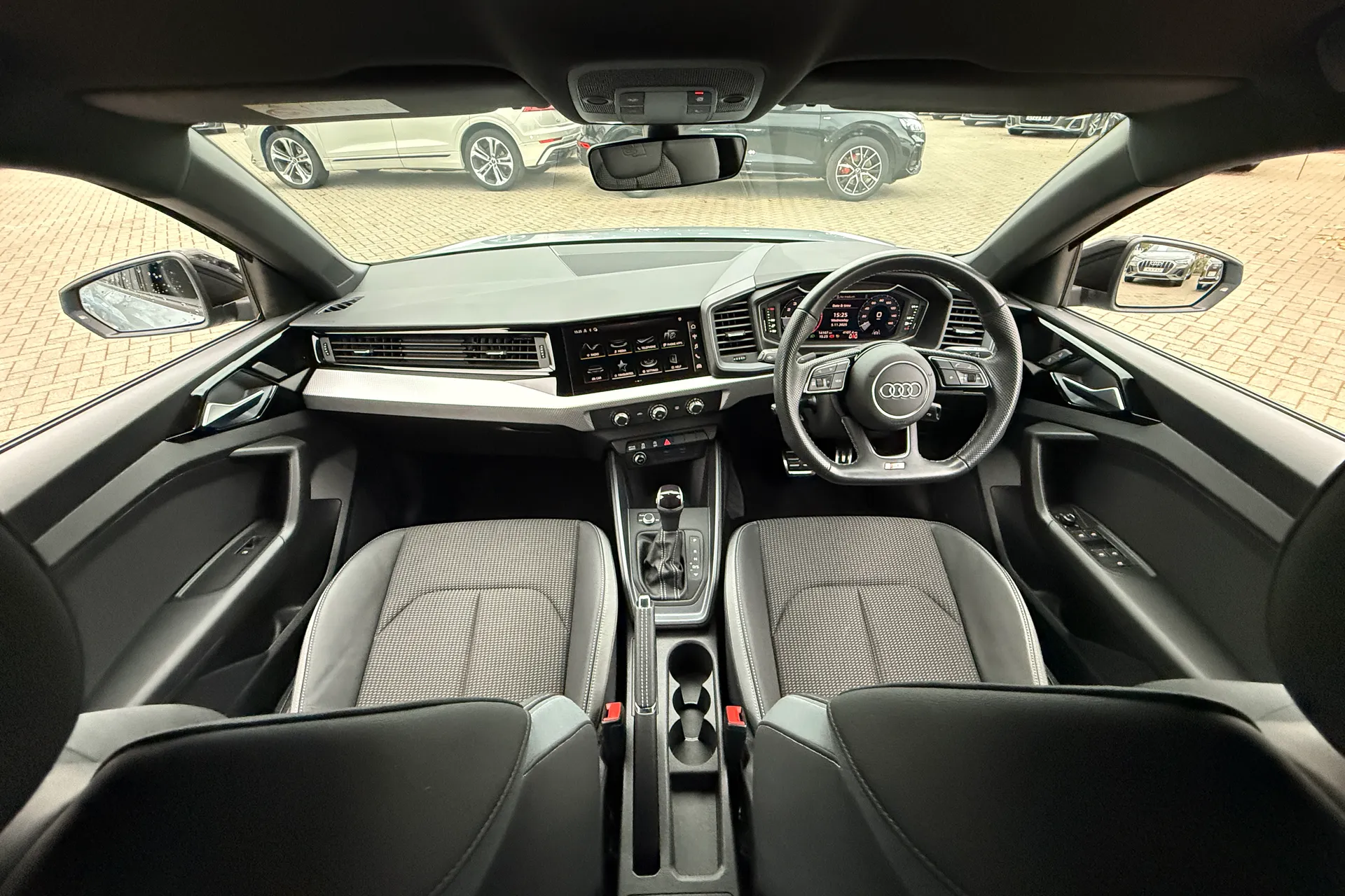 Audi A1 thumbnail image number 3