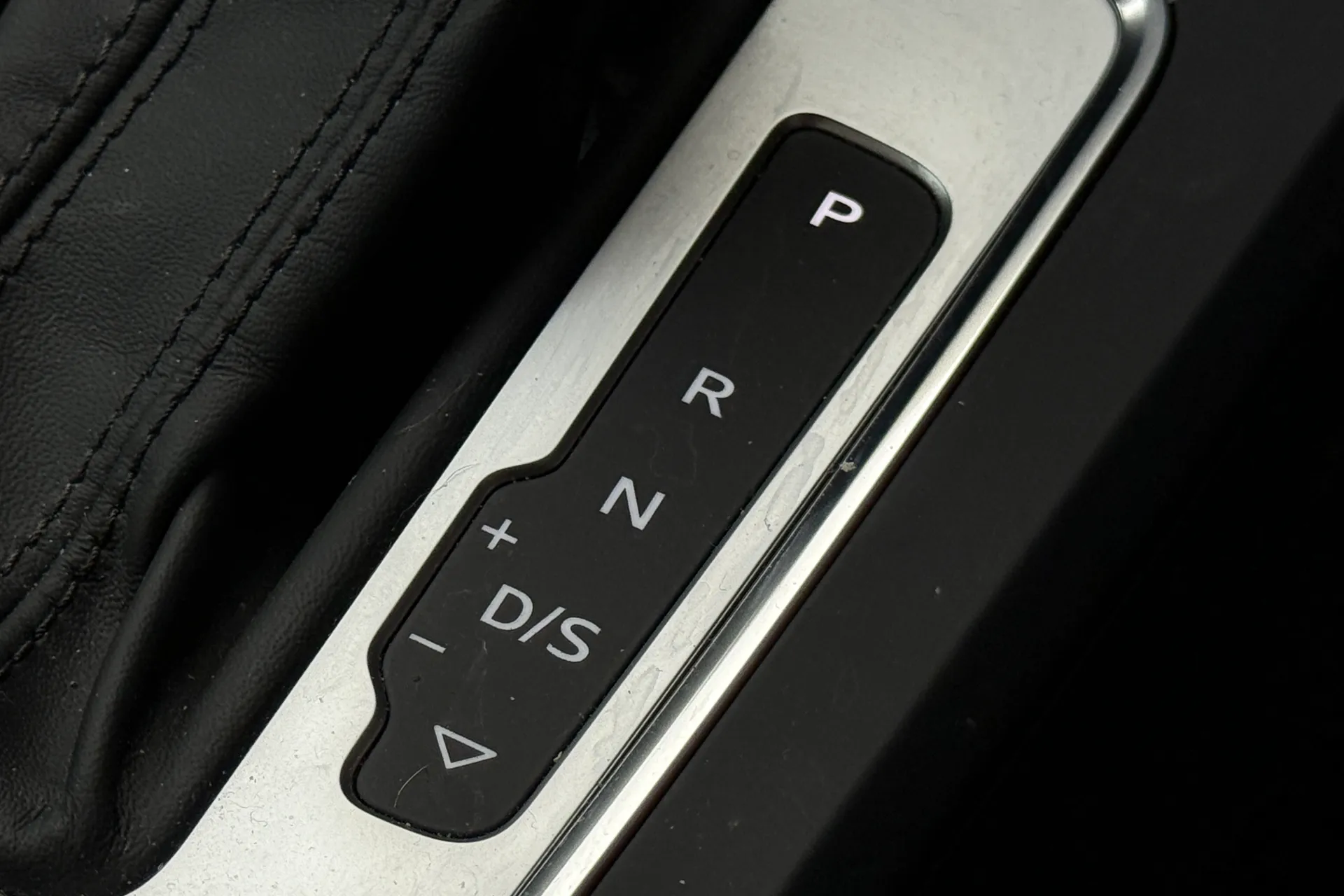 Audi Q2 thumbnail image number 44