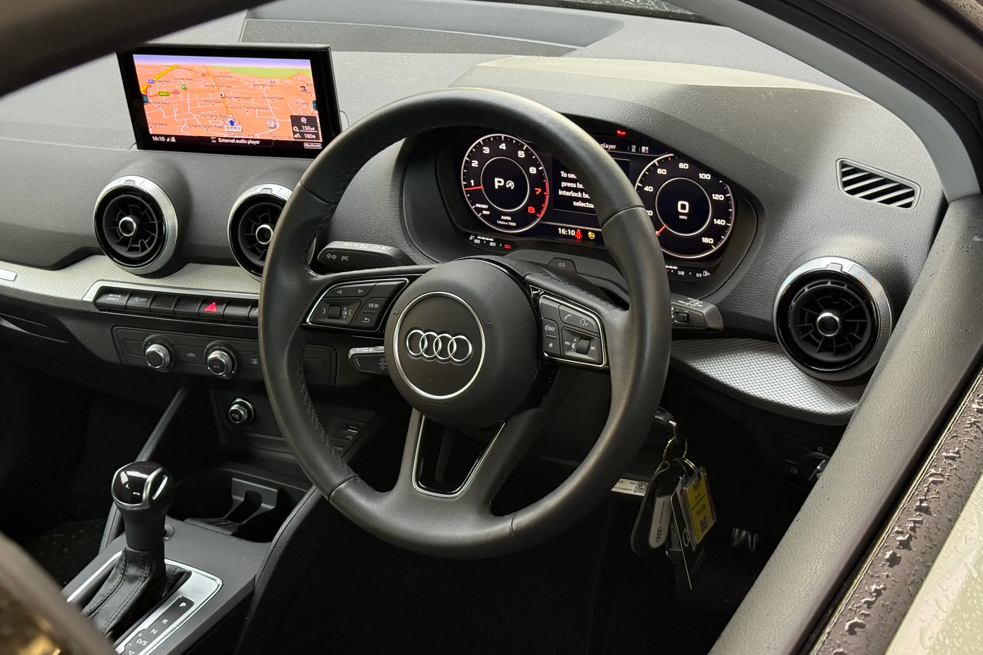 Audi Q2 thumbnail image number 30