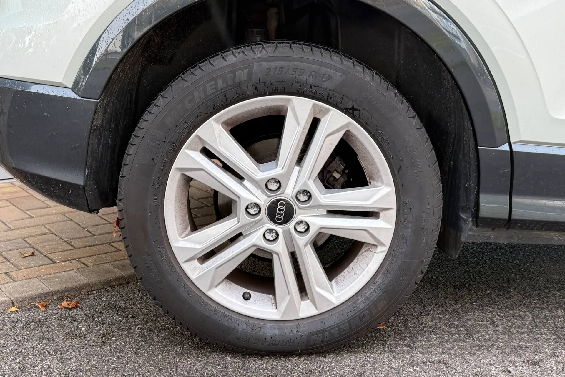 Audi Q2 thumbnail image number 29