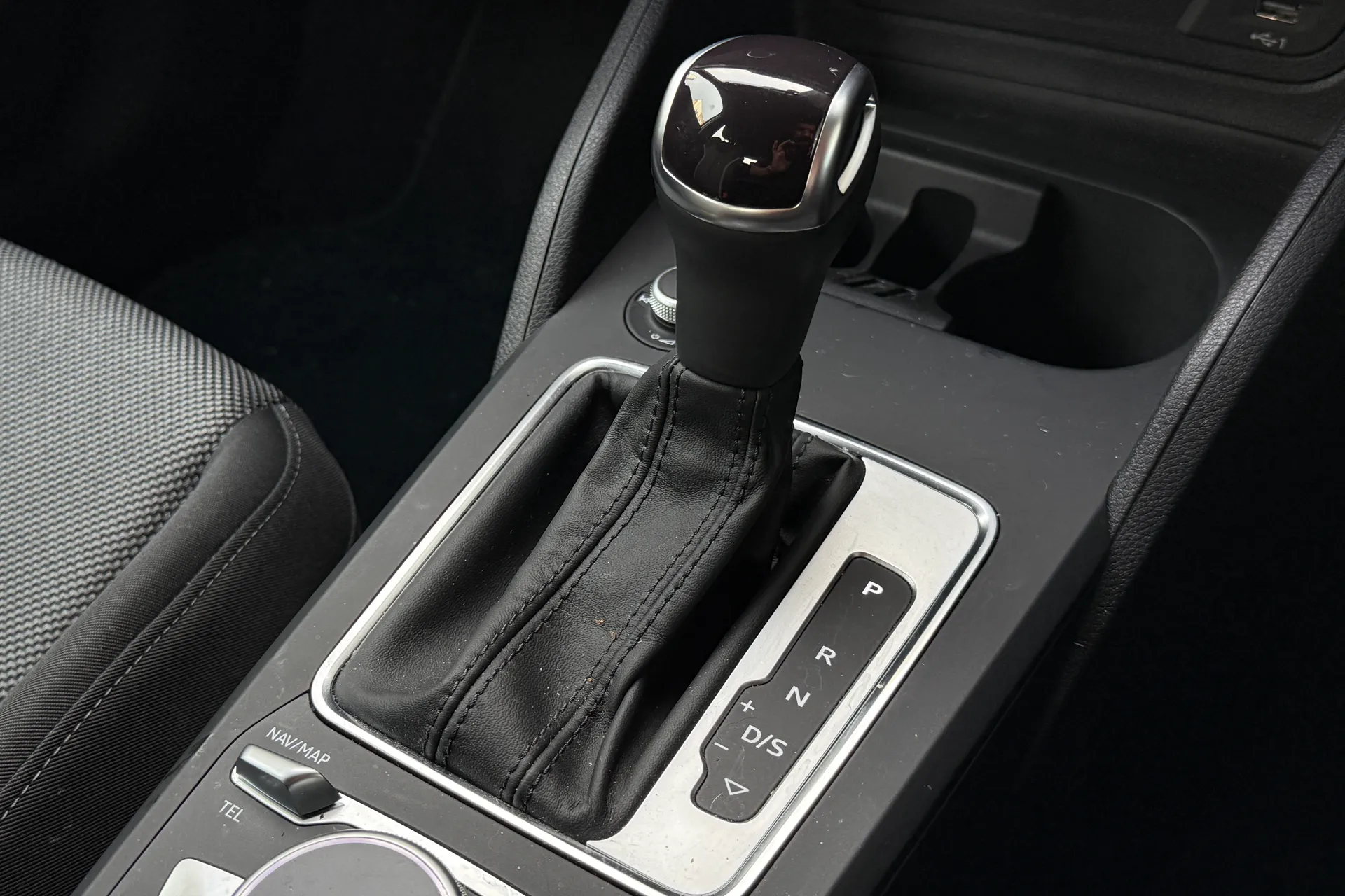 Audi Q2 thumbnail image number 43