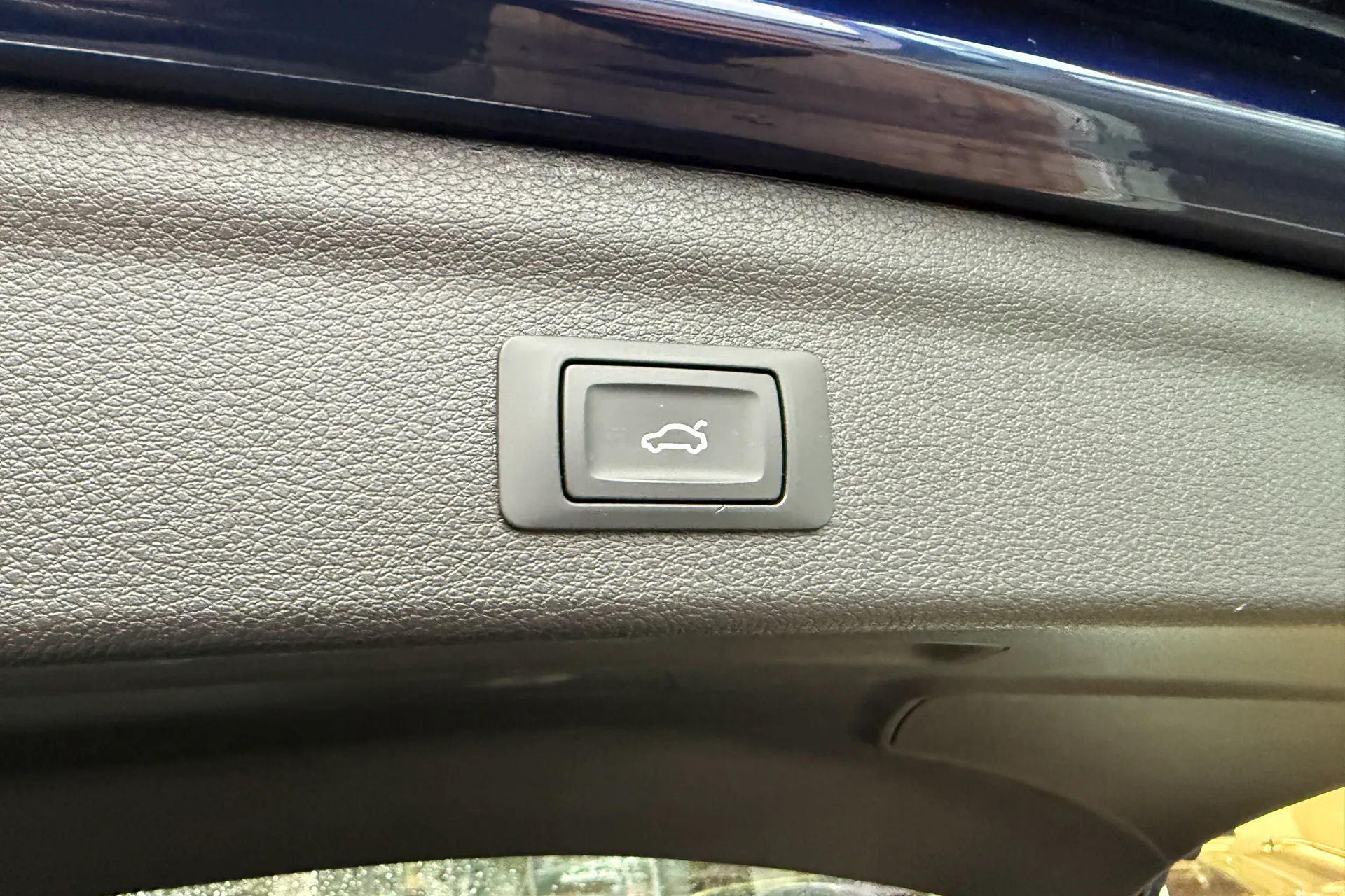 Audi Q3 thumbnail image number 47