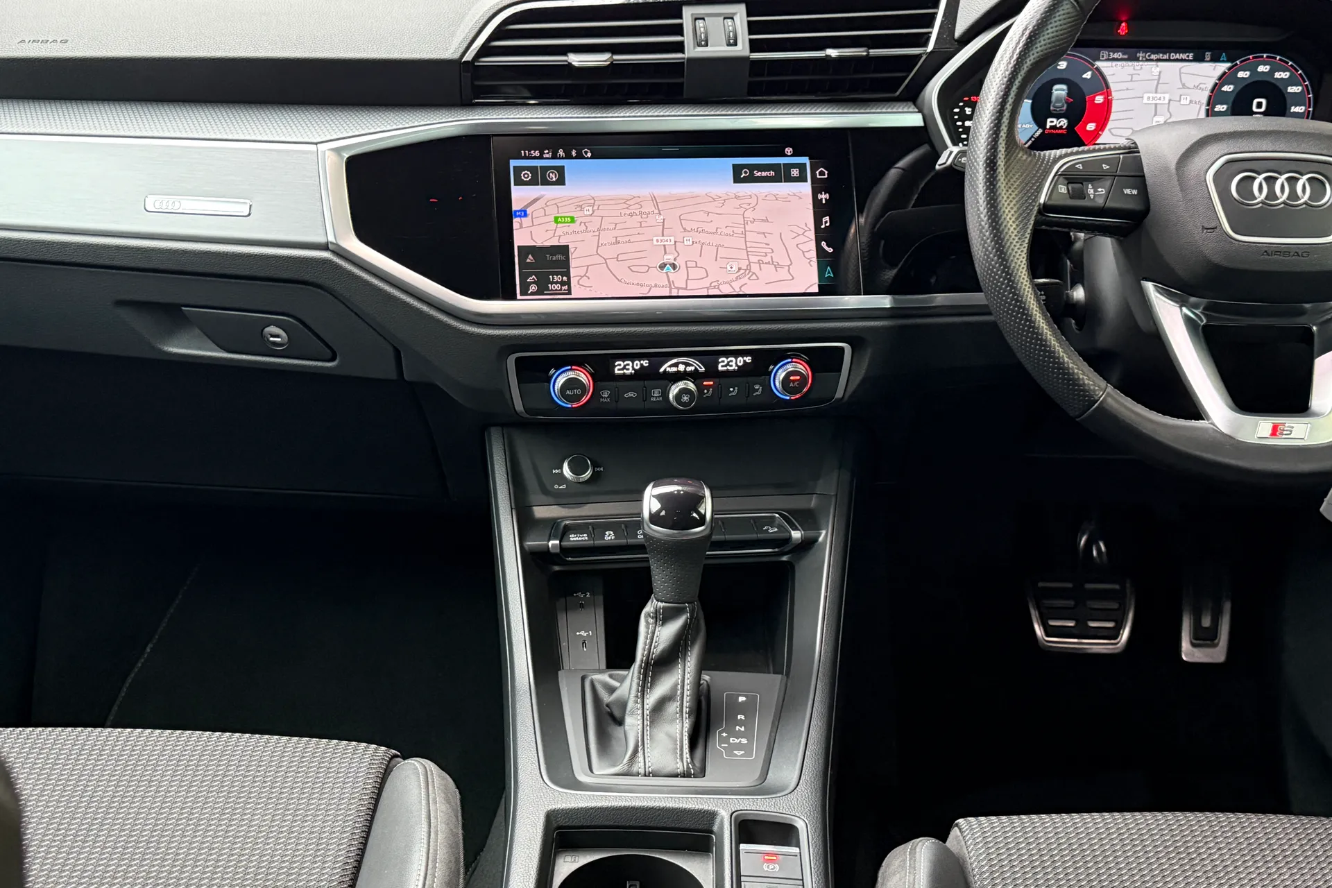 Audi Q3 thumbnail image number 37