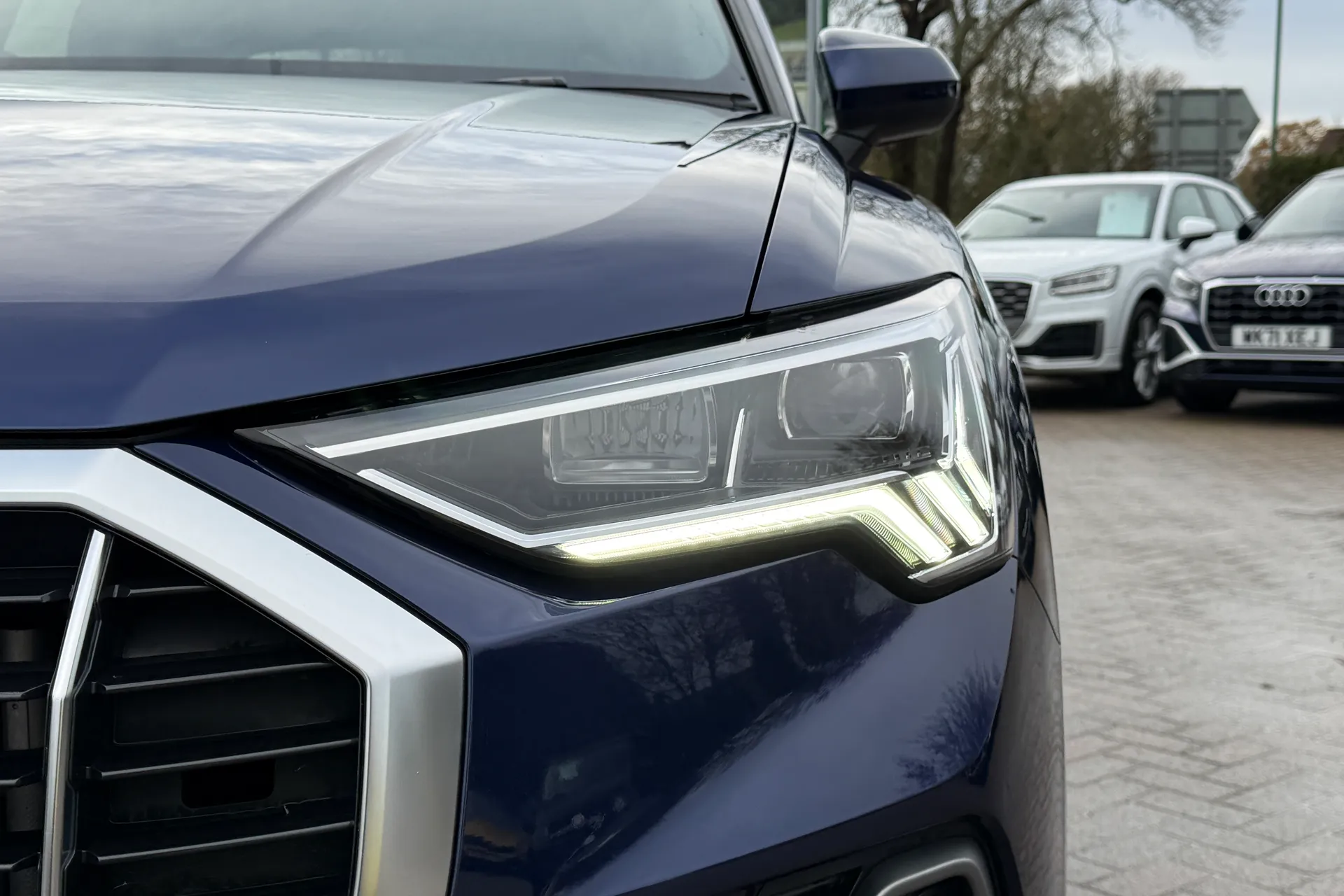 Audi Q3 thumbnail image number 51