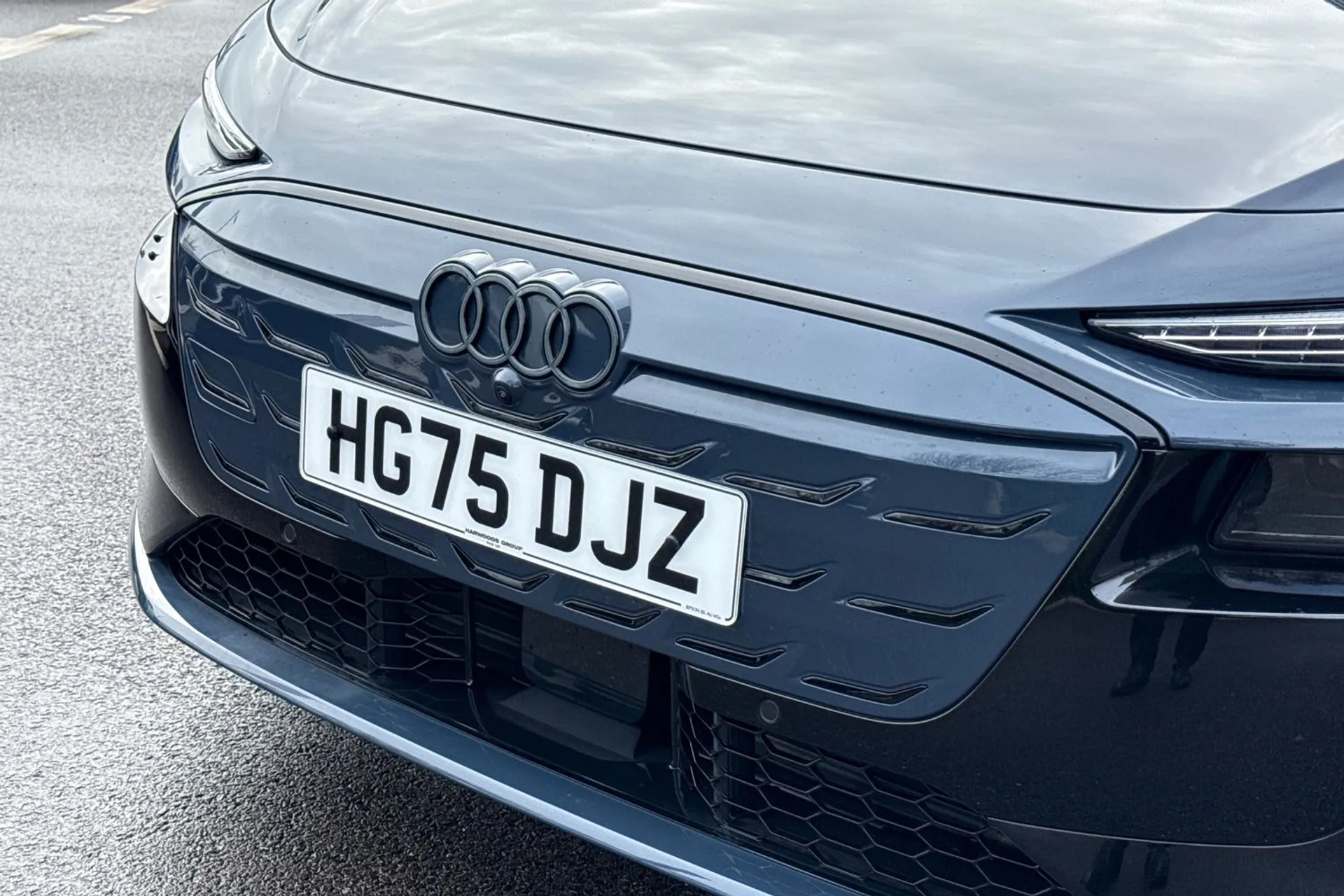 Audi A6 e-tron Avant thumbnail image number 10