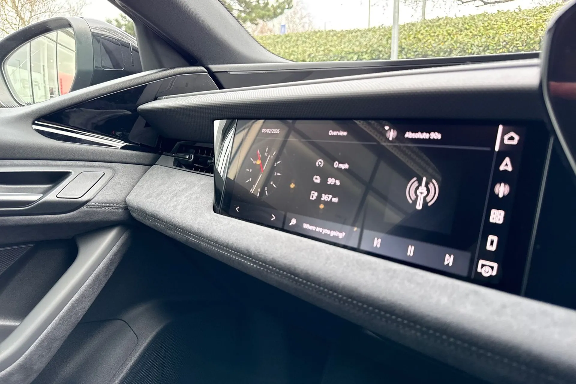 Audi A6 e-tron Avant thumbnail image number 13