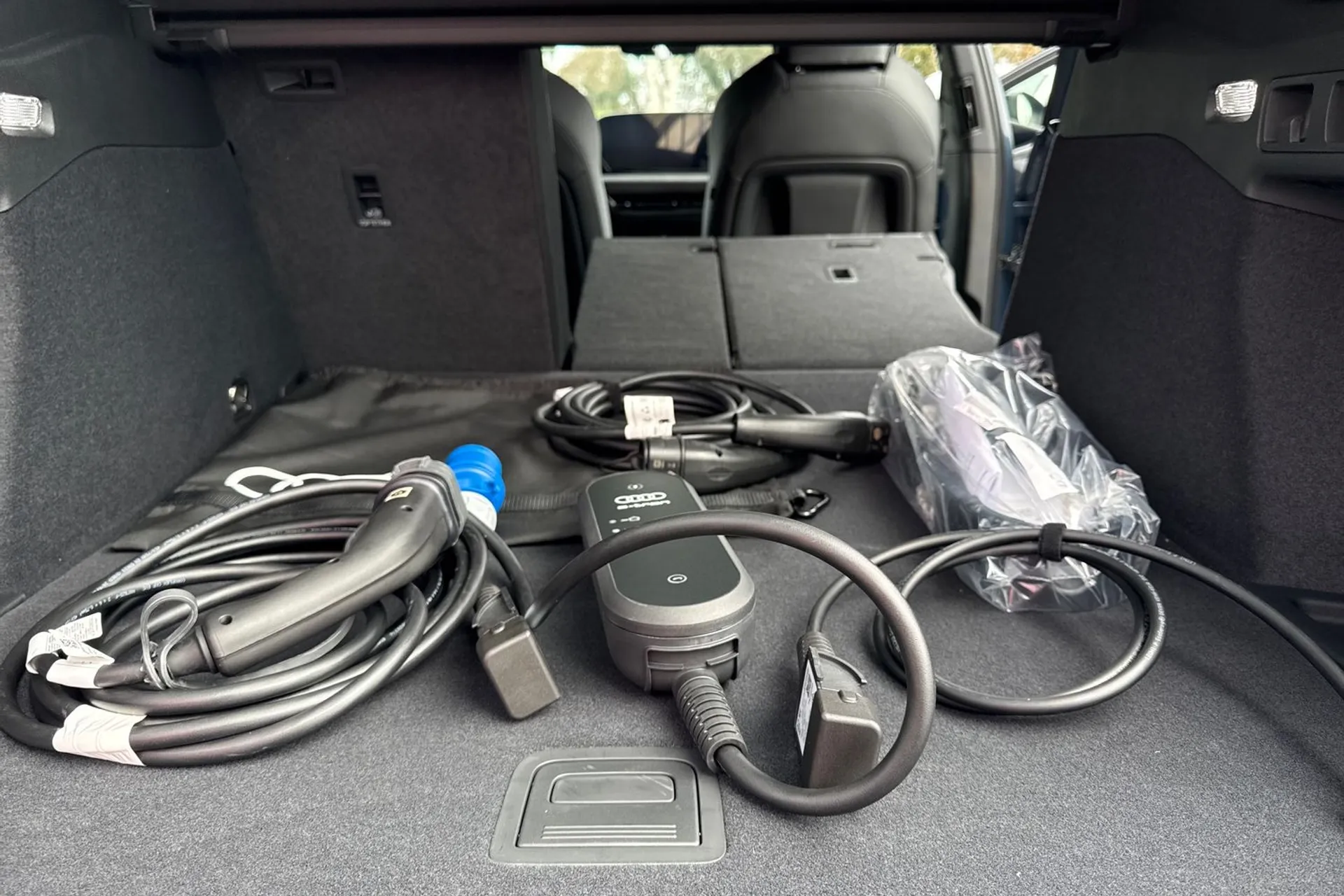 Audi A6 e-tron Avant thumbnail image number 41