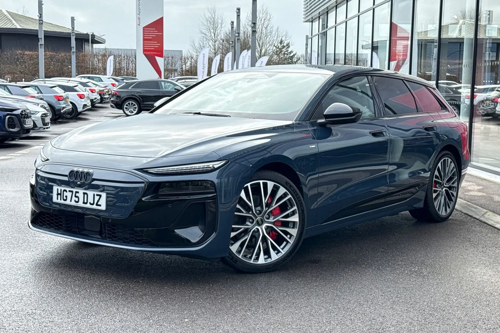 Audi A6 e-tron Avant thumbnail image number 6