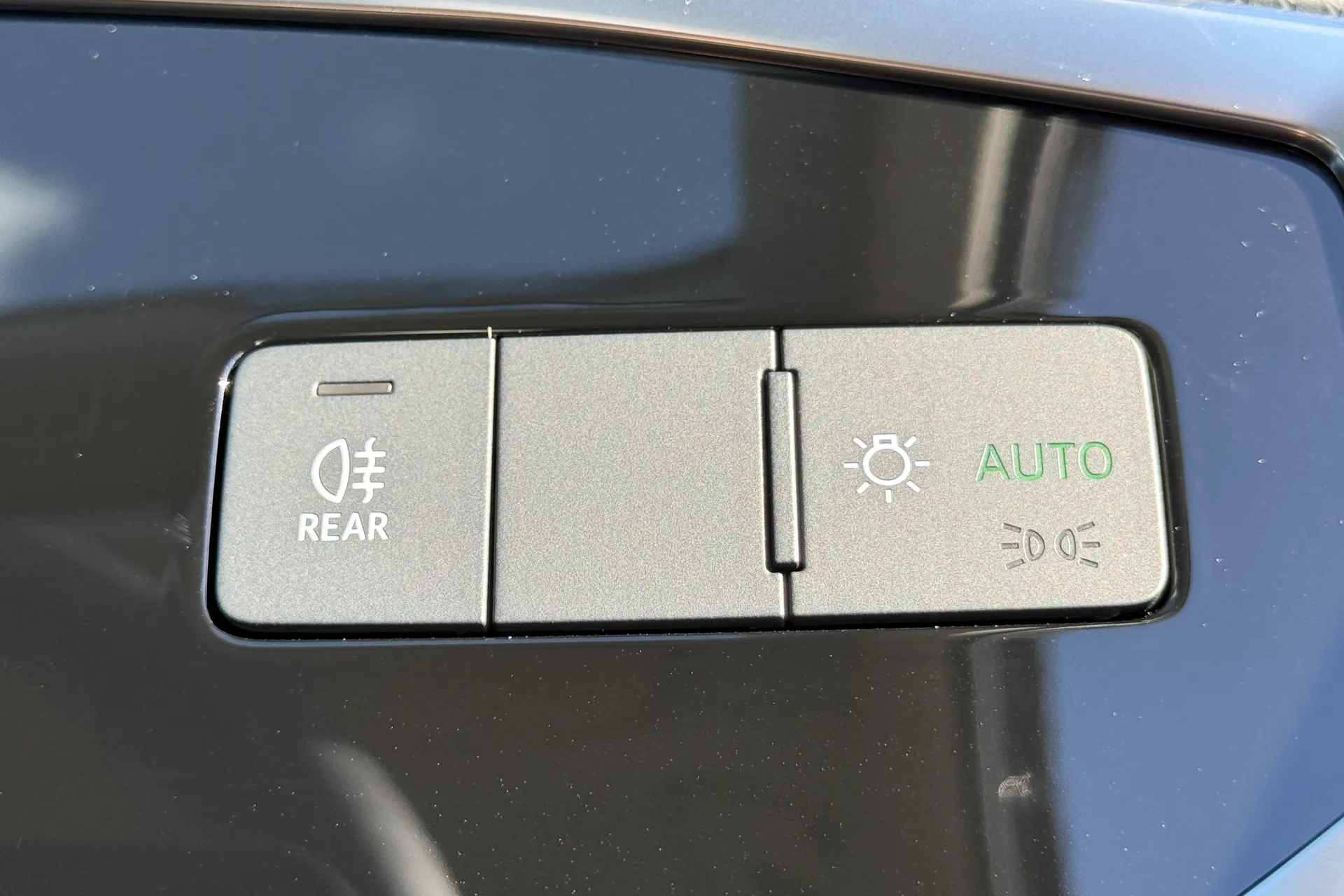 Audi Q3 thumbnail image number 23