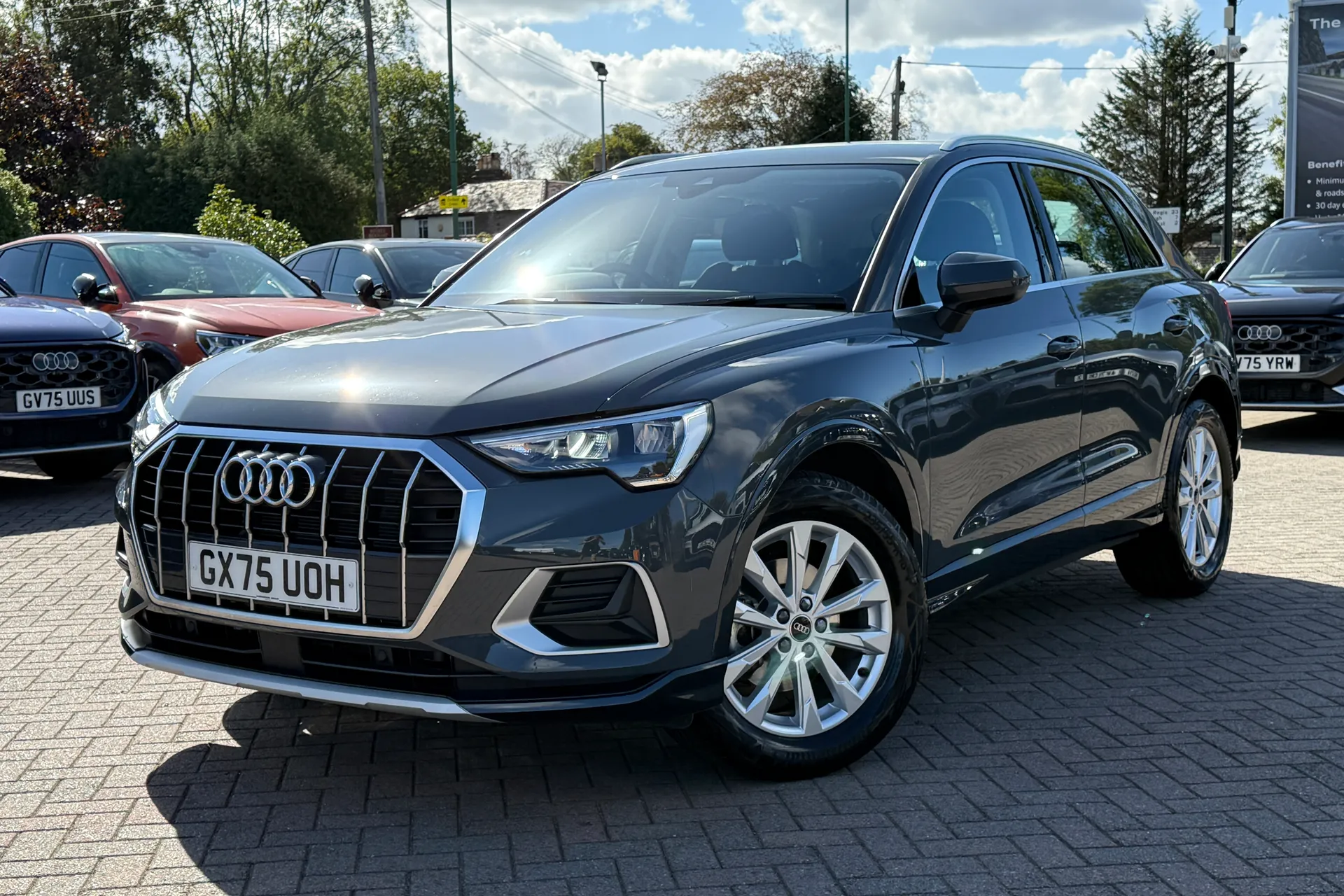 Audi Q3 thumbnail image number 26