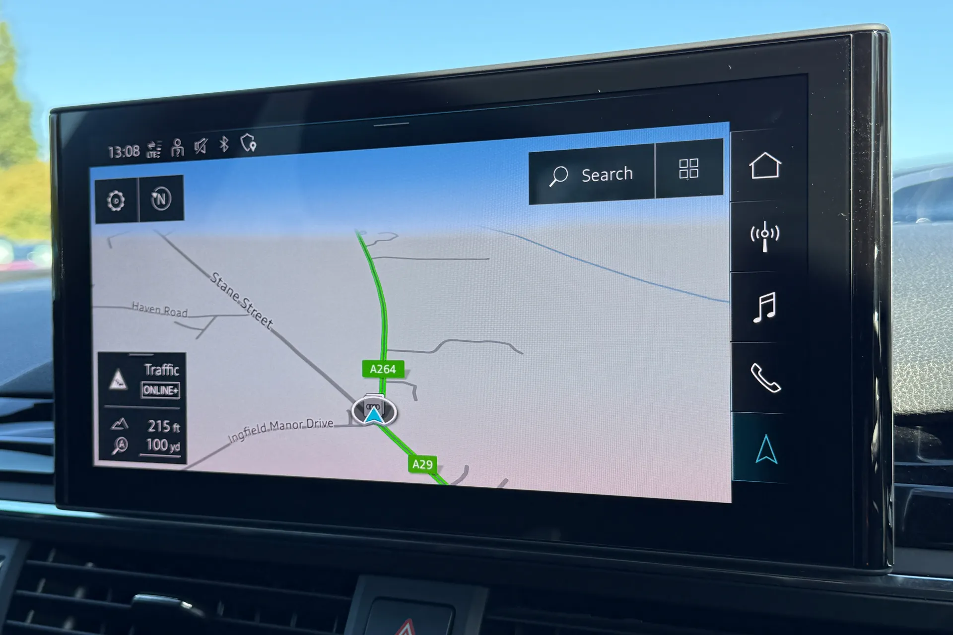 Audi A4 thumbnail image number 5