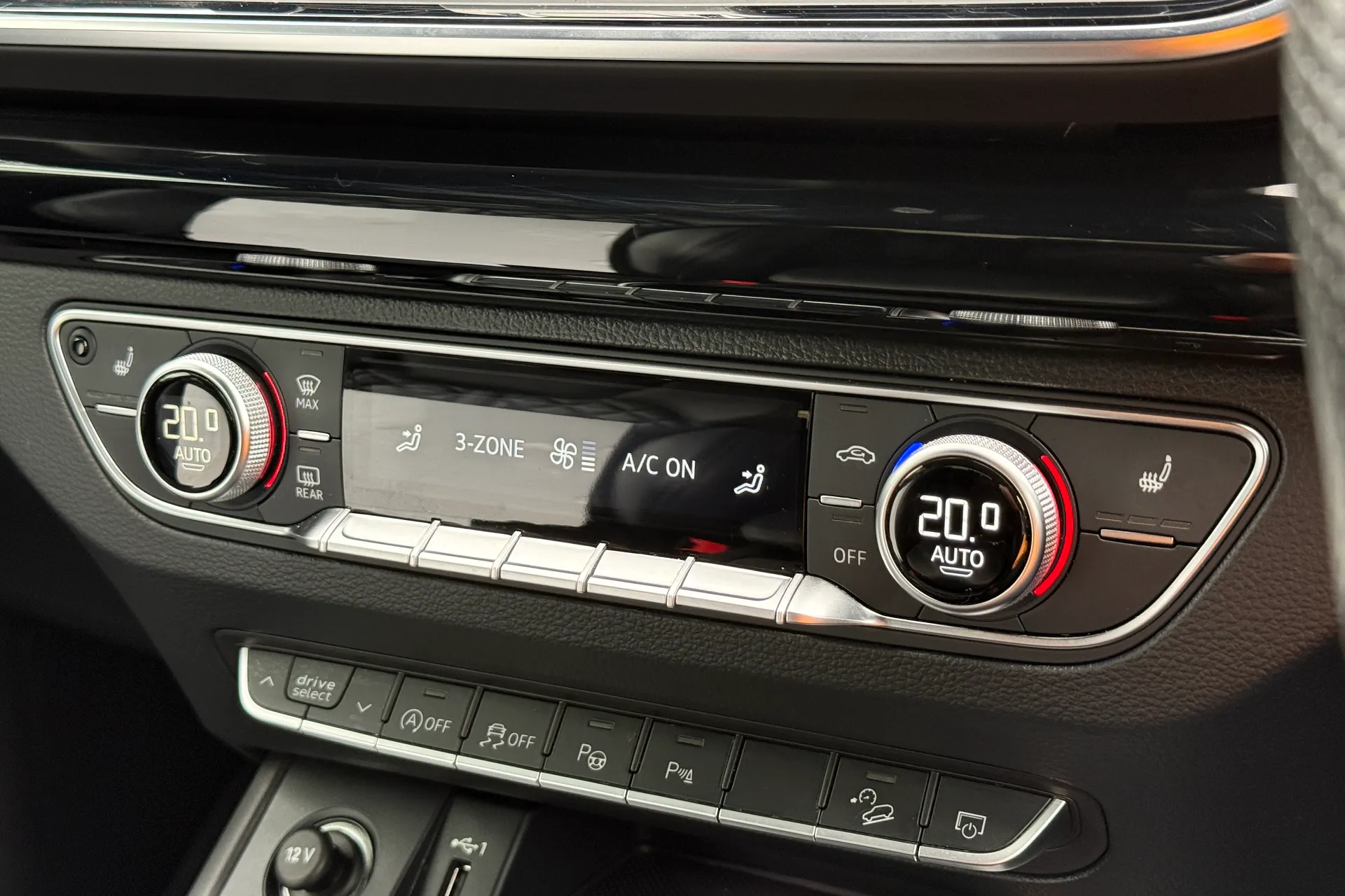 Audi Q5 thumbnail image number 14